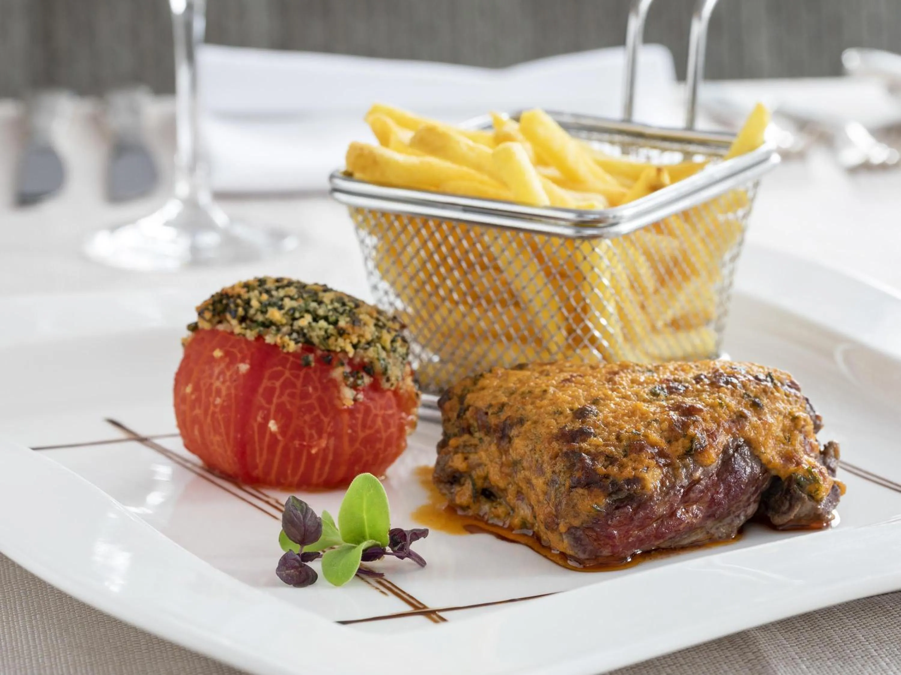 Restaurant/places to eat in Mercure Lenzburg Krone