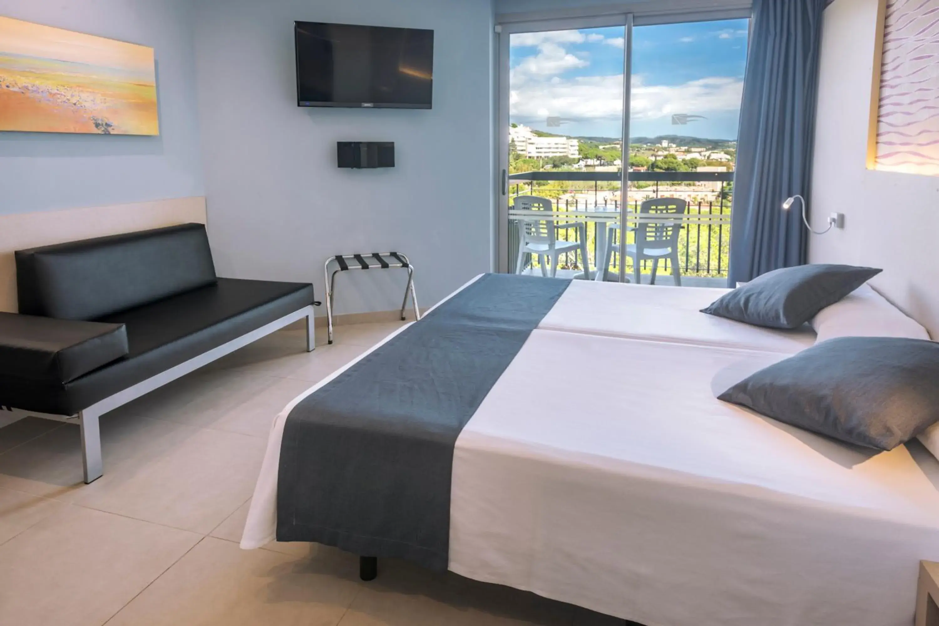 Triple Room in GHT S'Agaró Mar Hotel Triple Room in GHT S'Agaró Mar Hotel