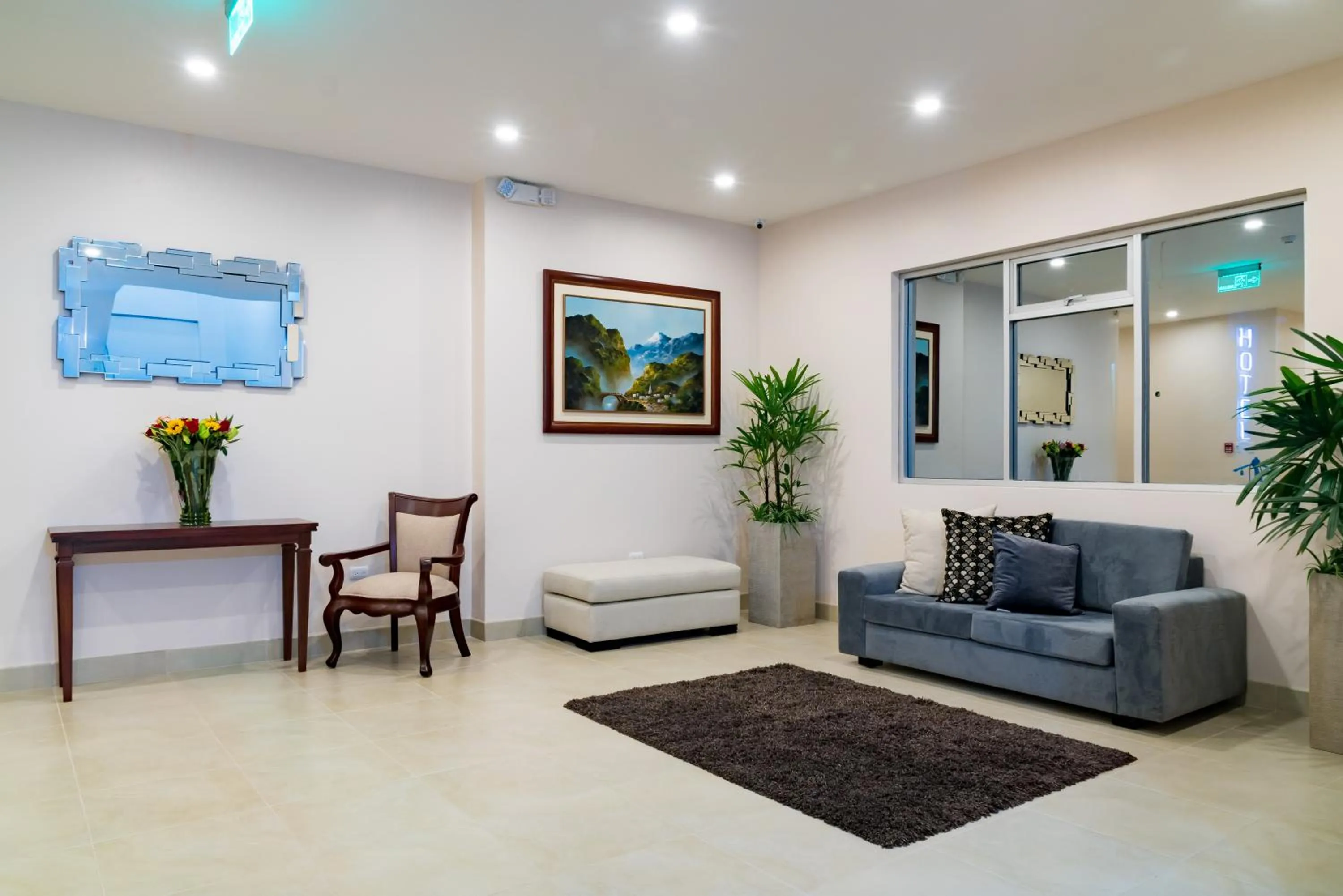 Living room in Hotel La Ría Durán