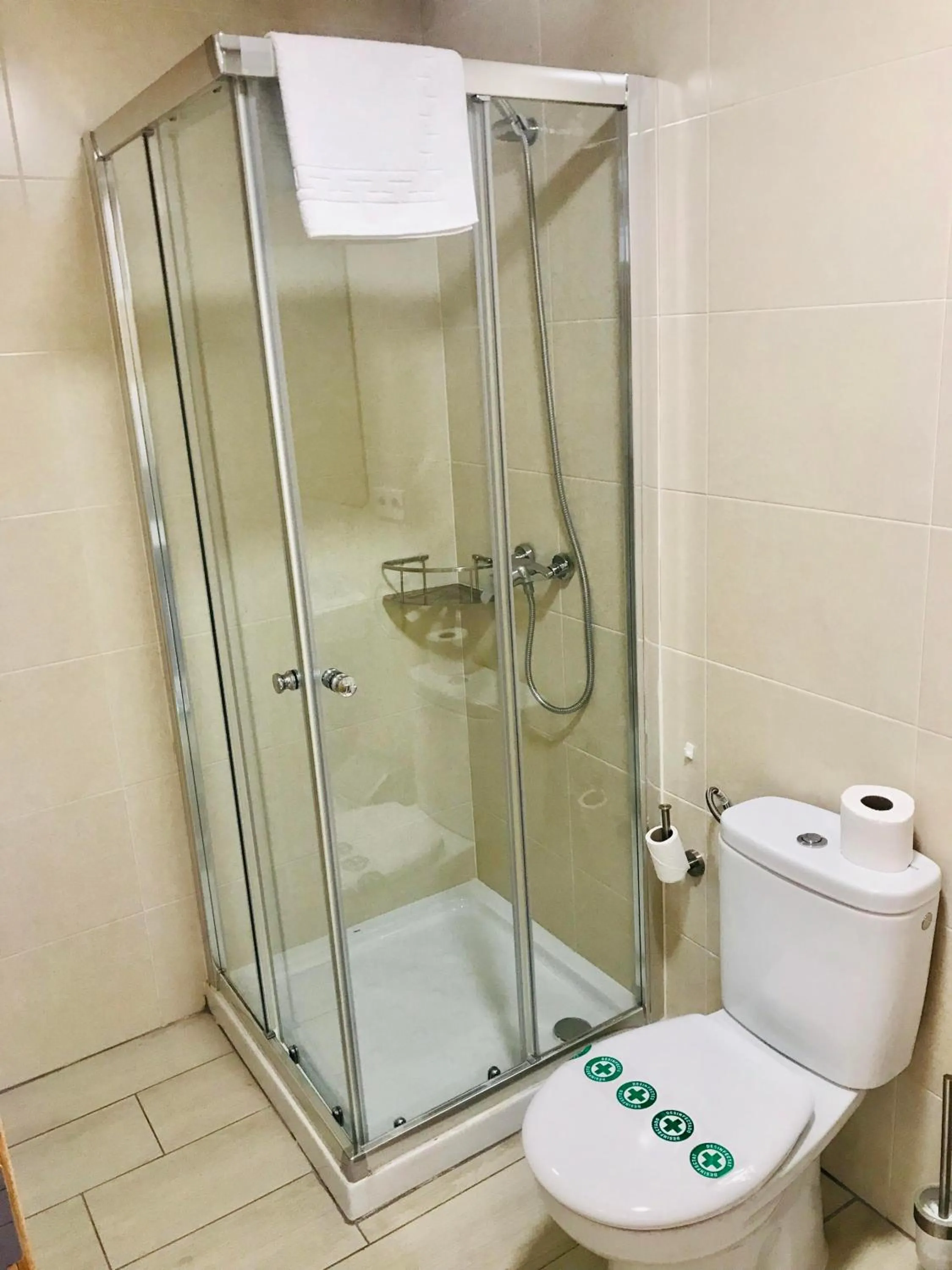 Bathroom in Apartamentos Giuliano