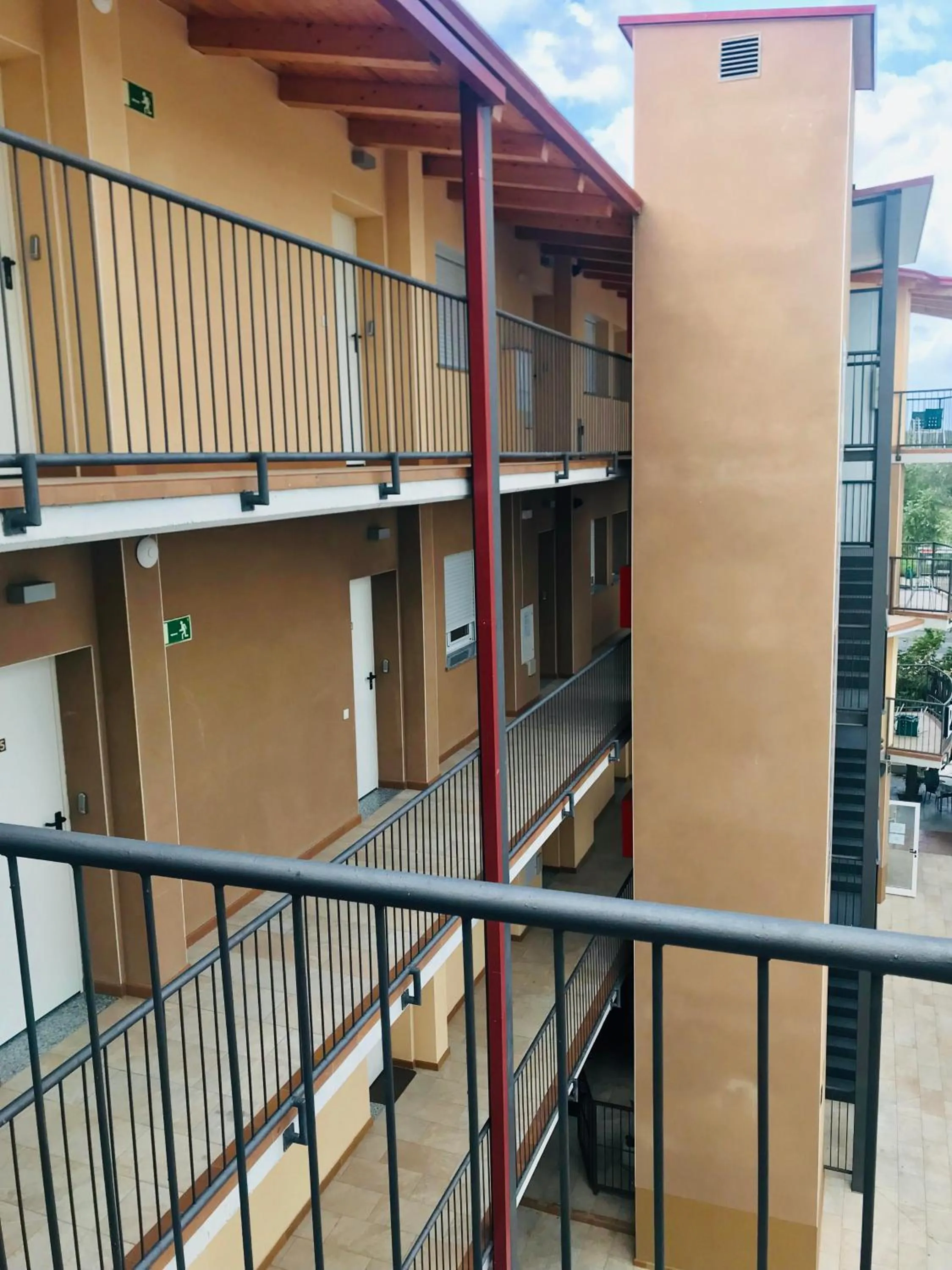 Property building in Apartamentos Giuliano