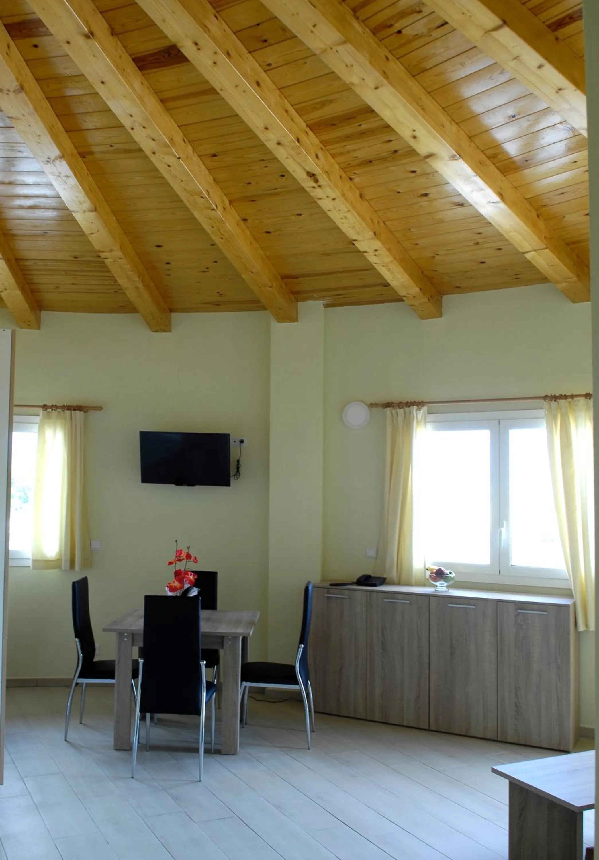 Kitchen or kitchenette in Apartamentos Giuliano