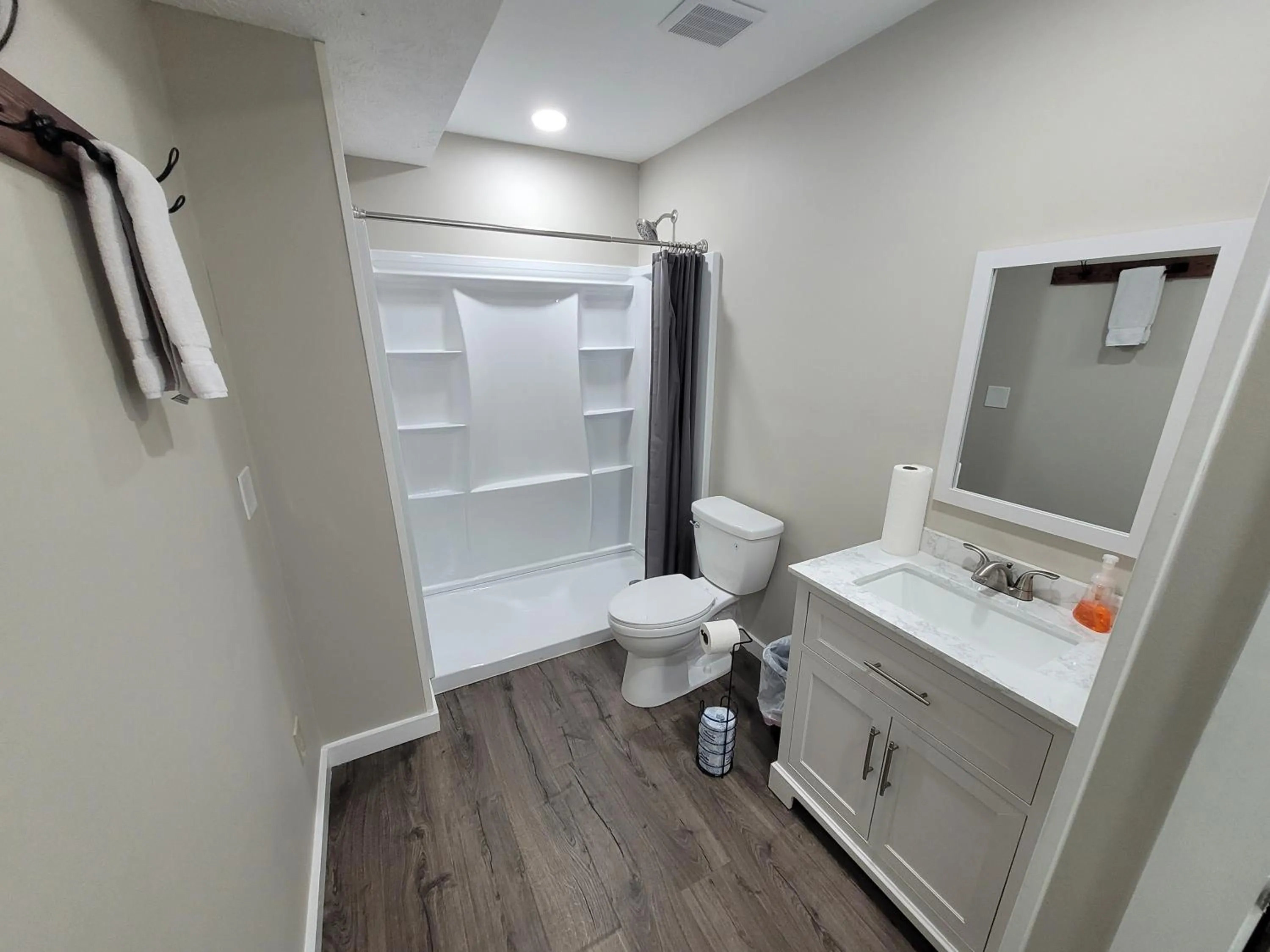 Shower in Barefoot Hills