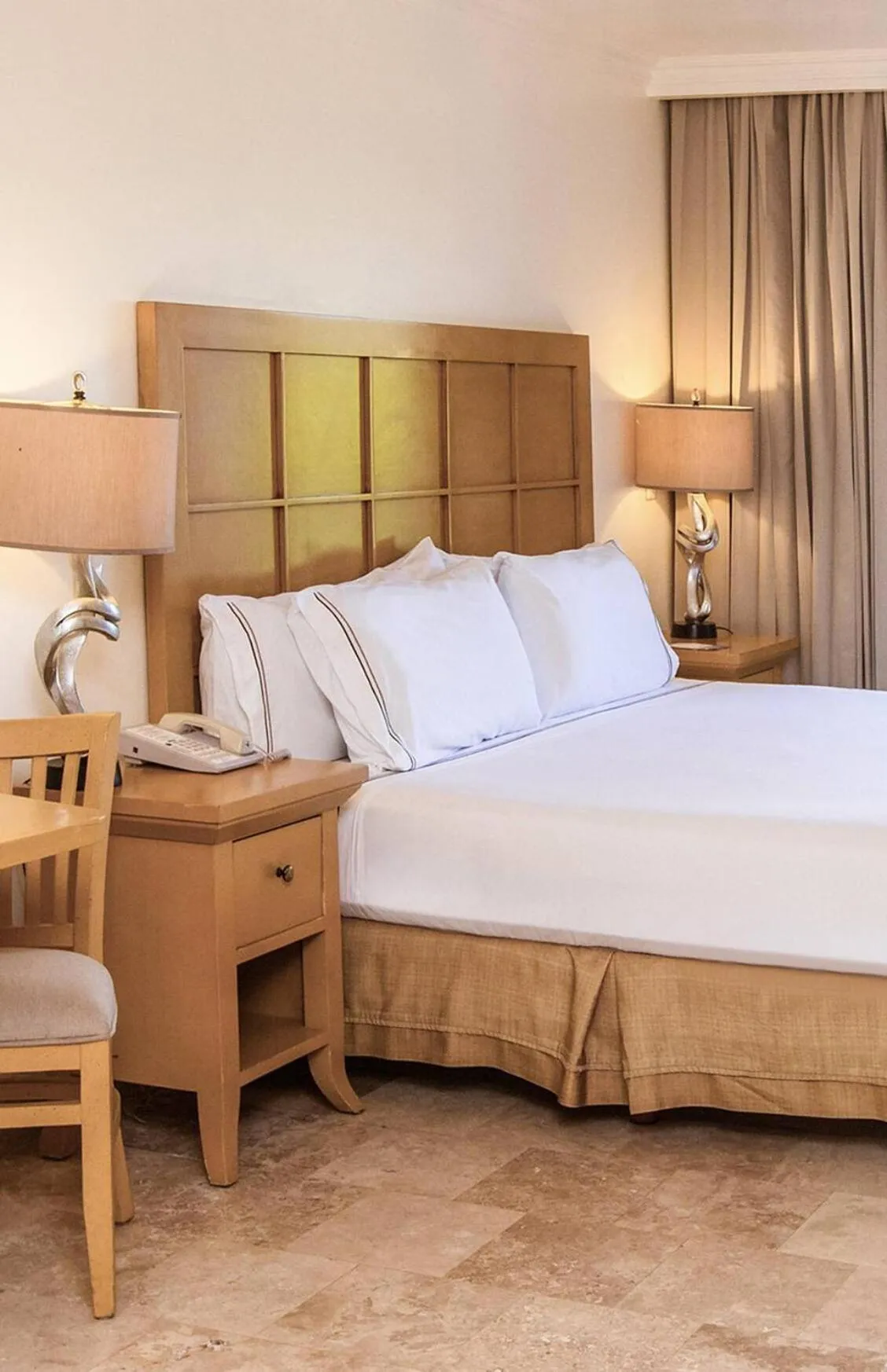 Bed in Meliá Puerto Vallarta