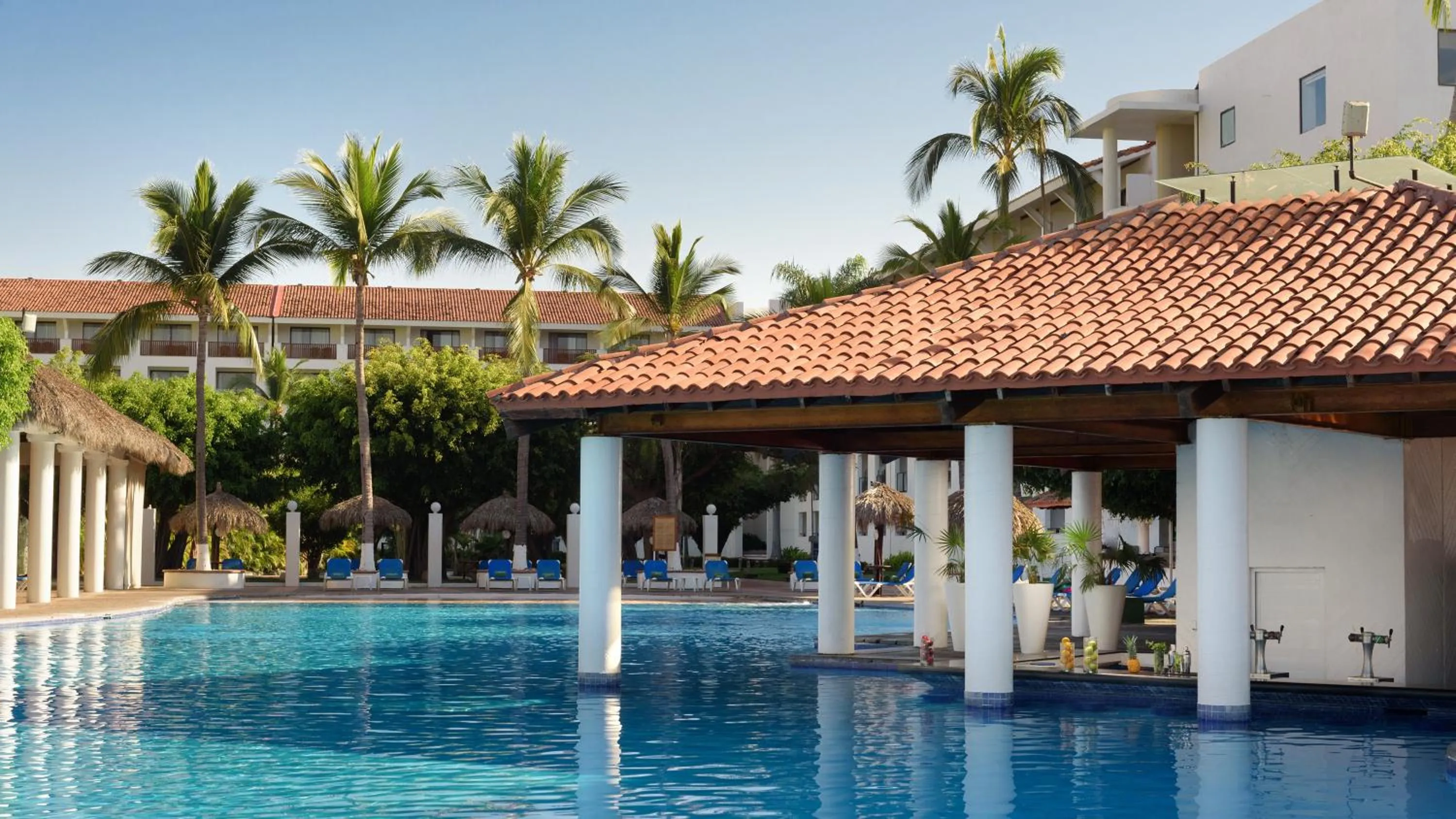 Area and facilities in Meliá Puerto Vallarta – All Inclusive