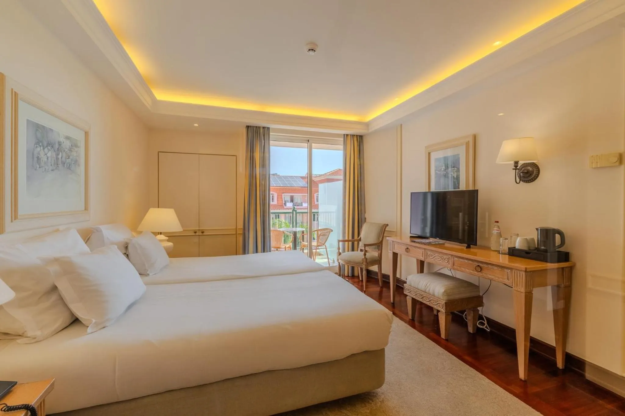 Bedroom, Bed in Pestana Royal All Inclusive Ocean & Spa Resort