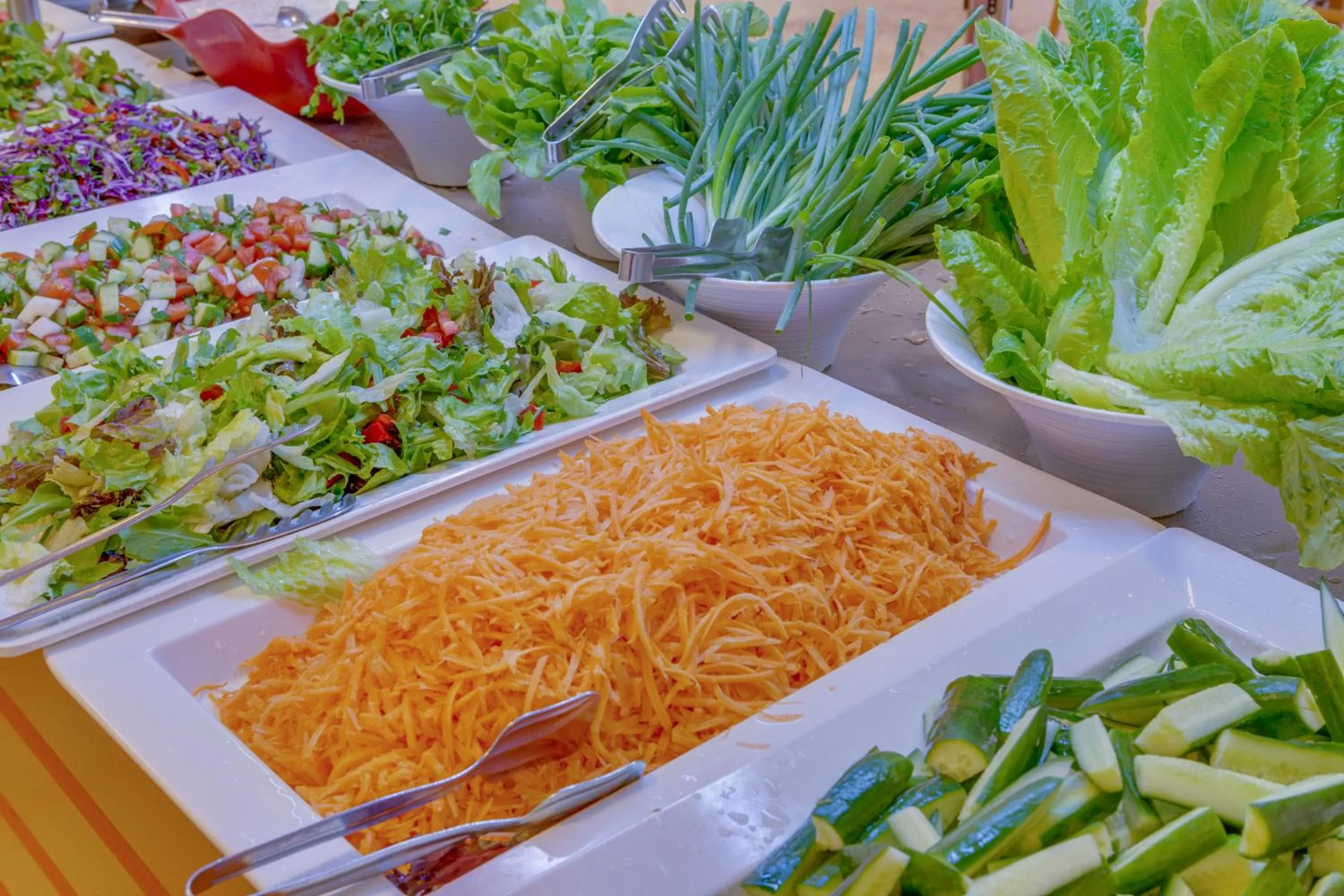 Food and drinks in Hotel Grand Efe