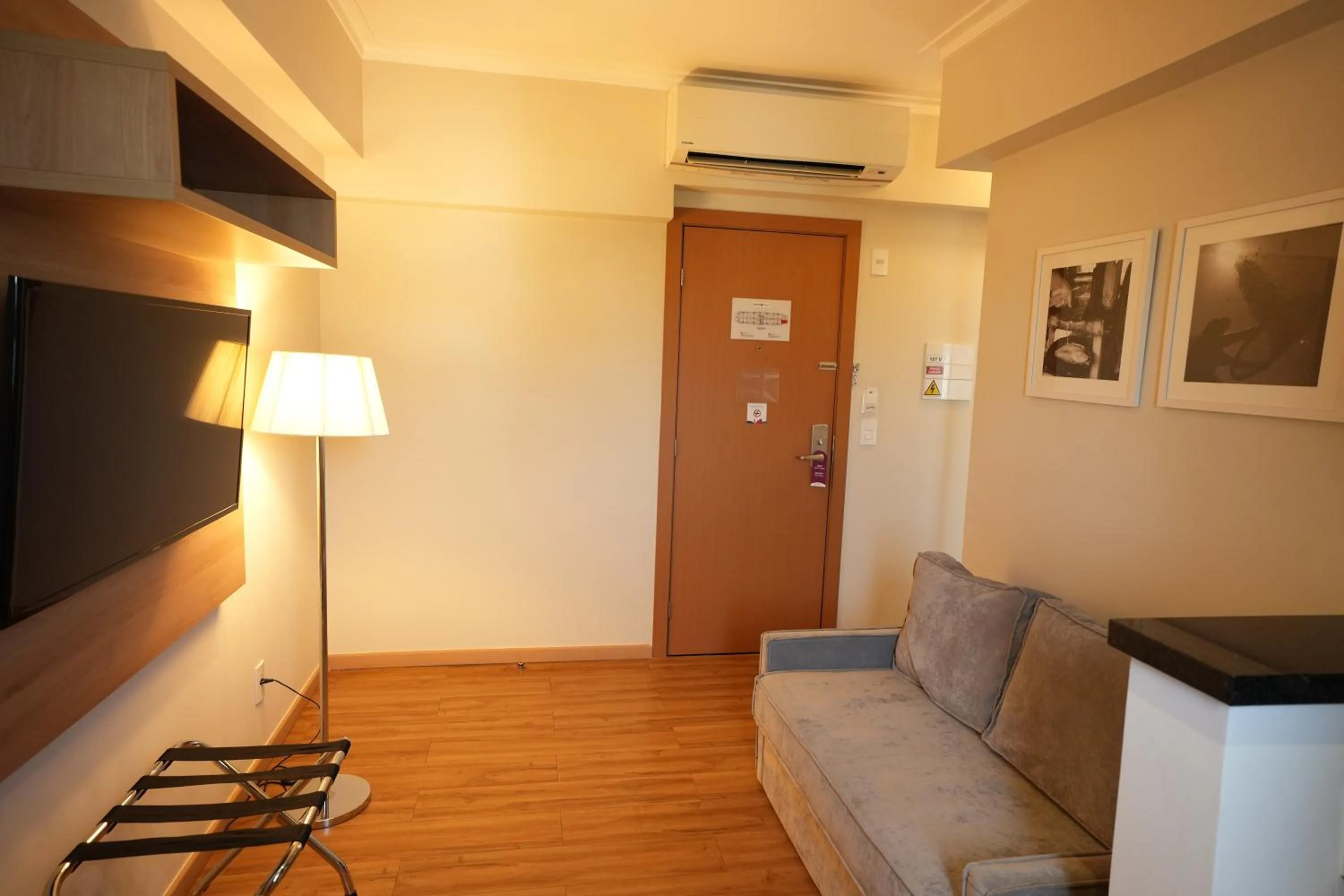 Living room in Matiz Vilaboim Ribeirão Preto