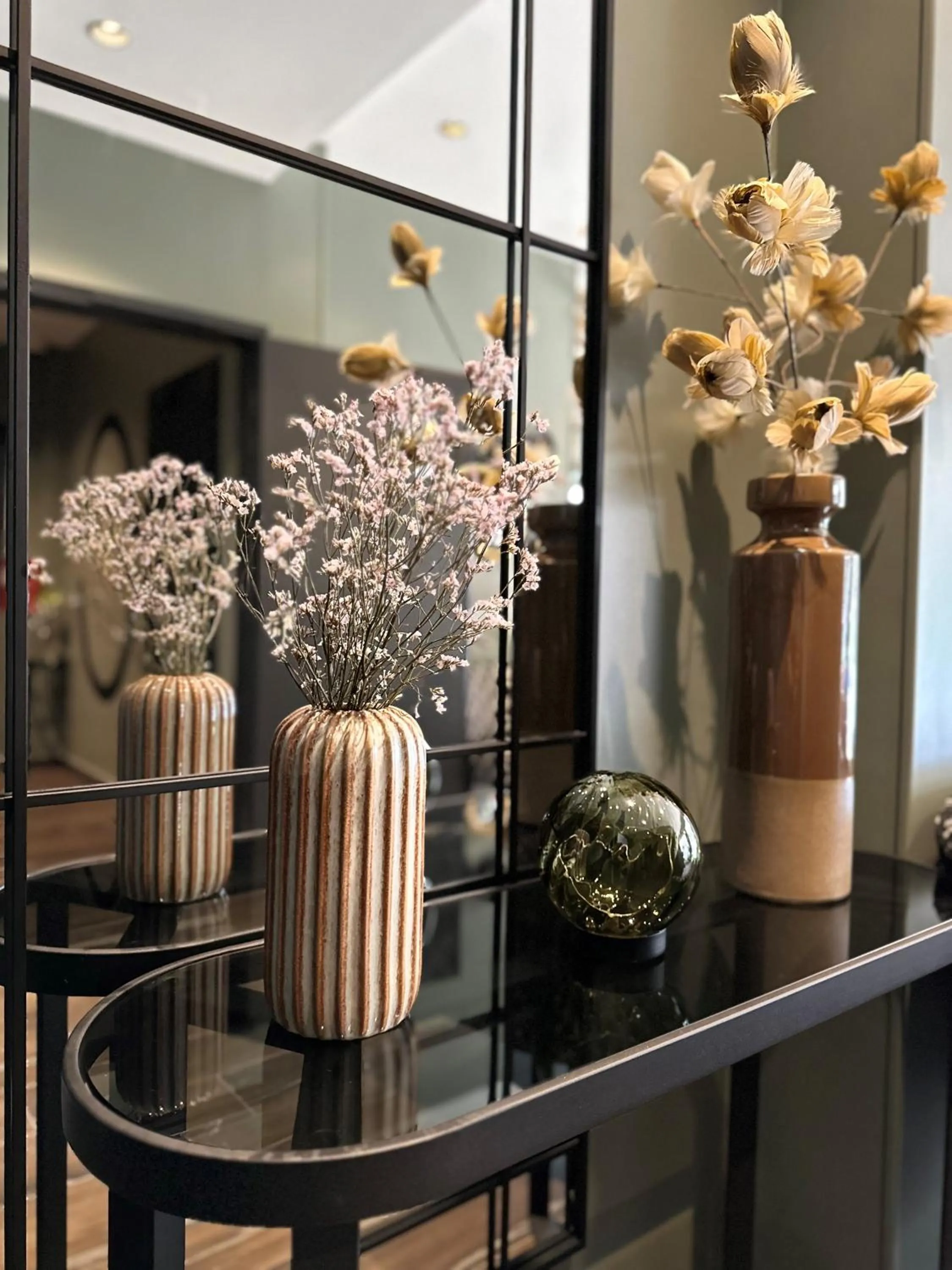Lobby or reception in Hôtel Paulette Rouen Centre Cathédrale