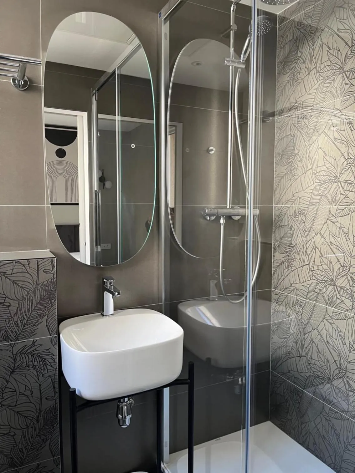 Bathroom in Hôtel Paulette Rouen Centre Cathédrale