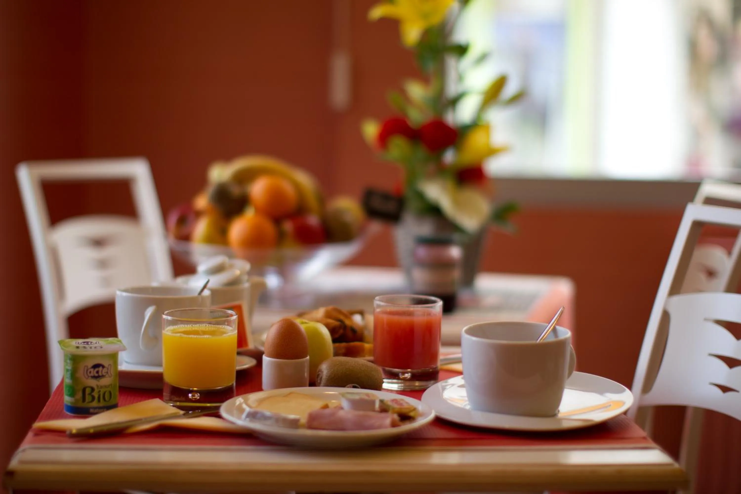 Buffet breakfast in Hotel Continental