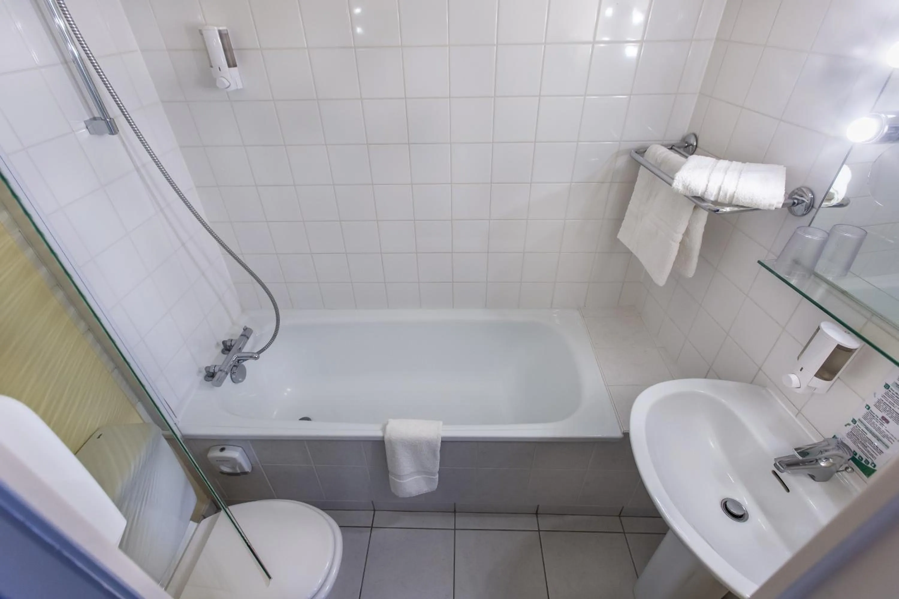 Bathroom in Hotel Continental