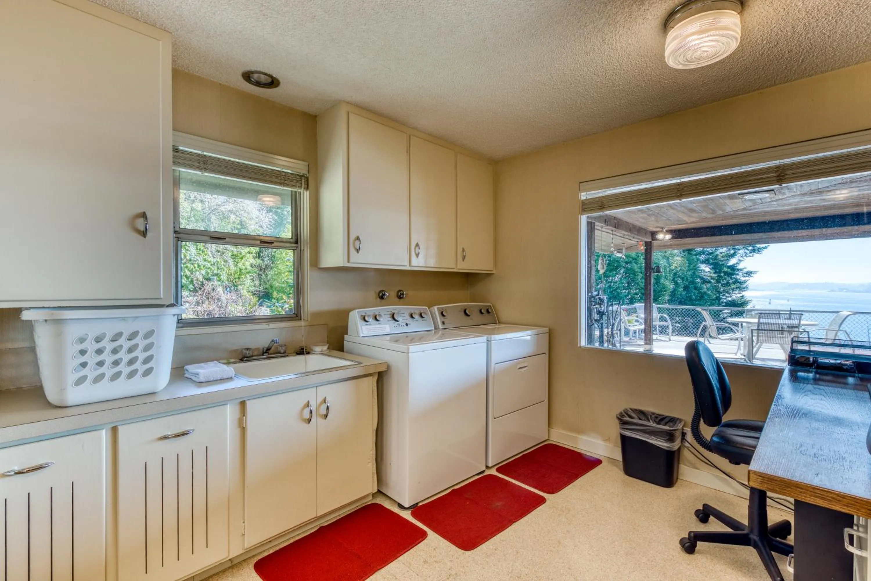 The Bridge and Balcony