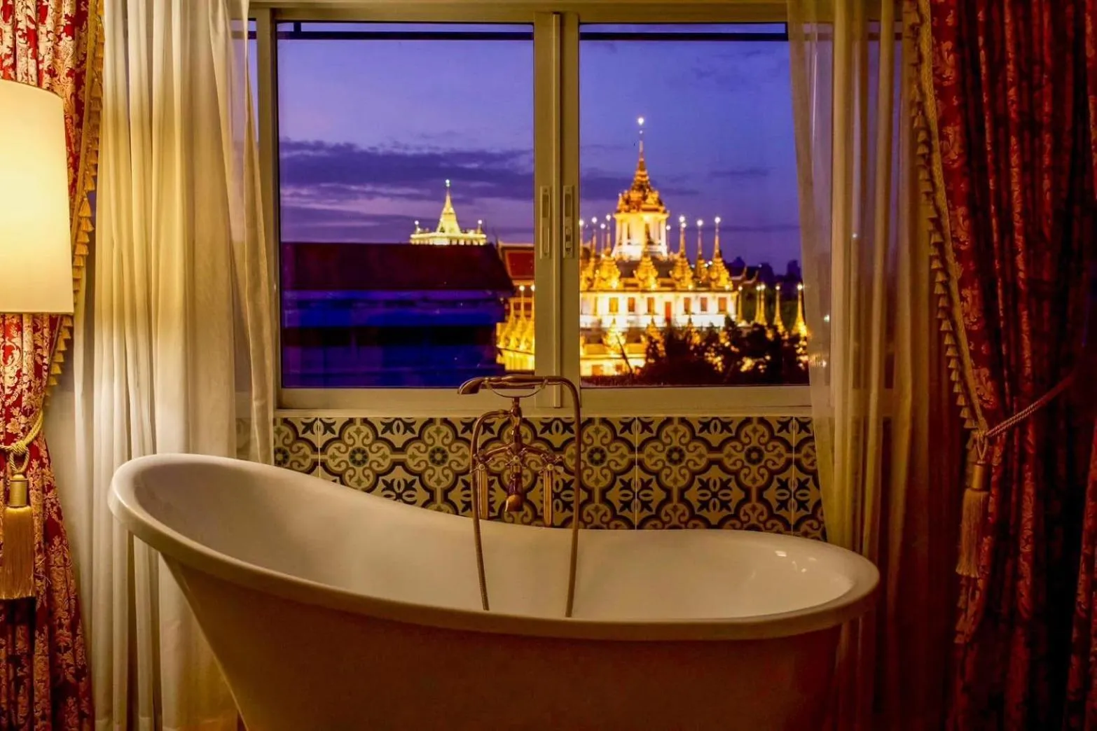 City view in Siam Champs Elyseesi Unique Hotel