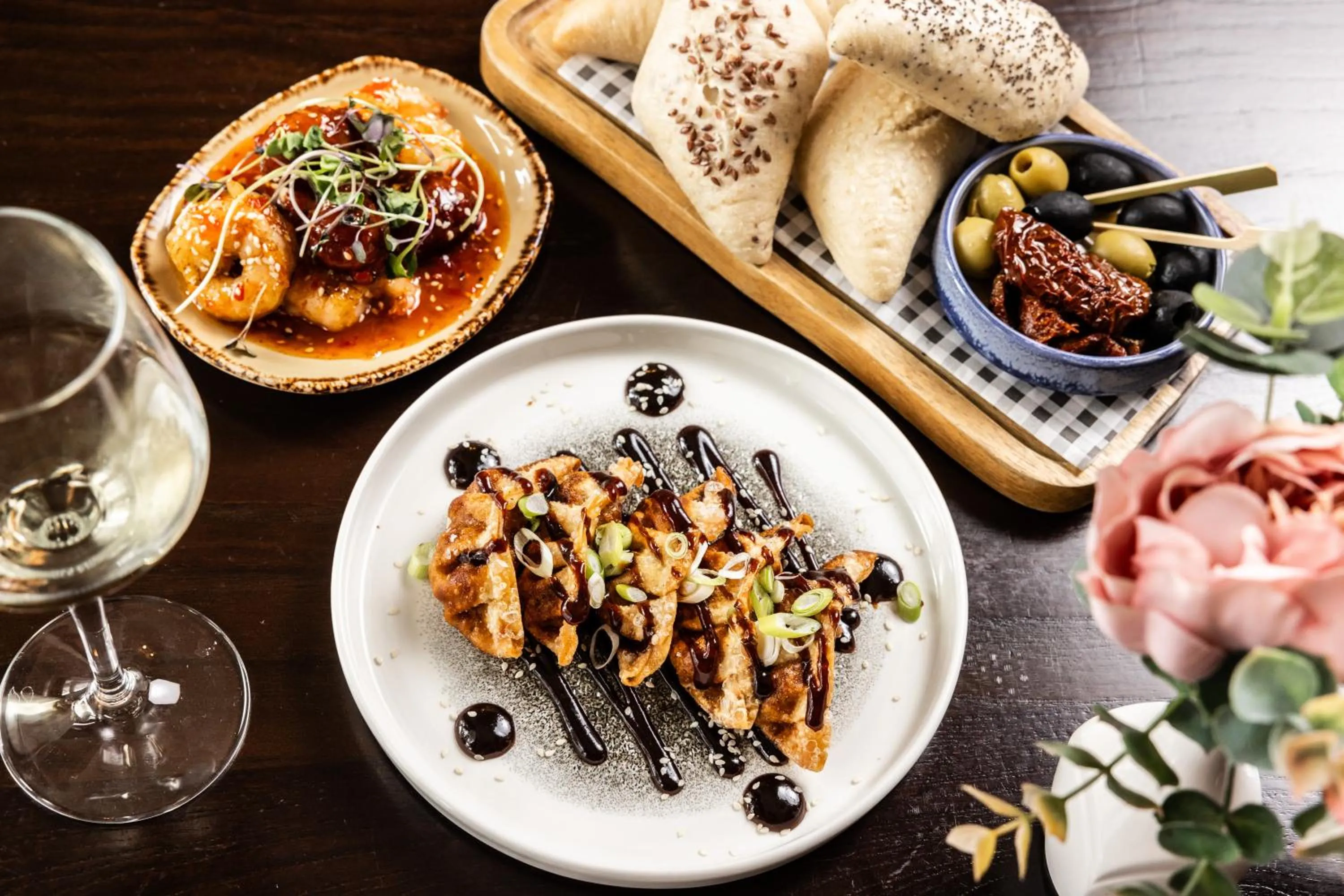 Food in The Monterey Hotel - Sure Hotel Collection by Best Western