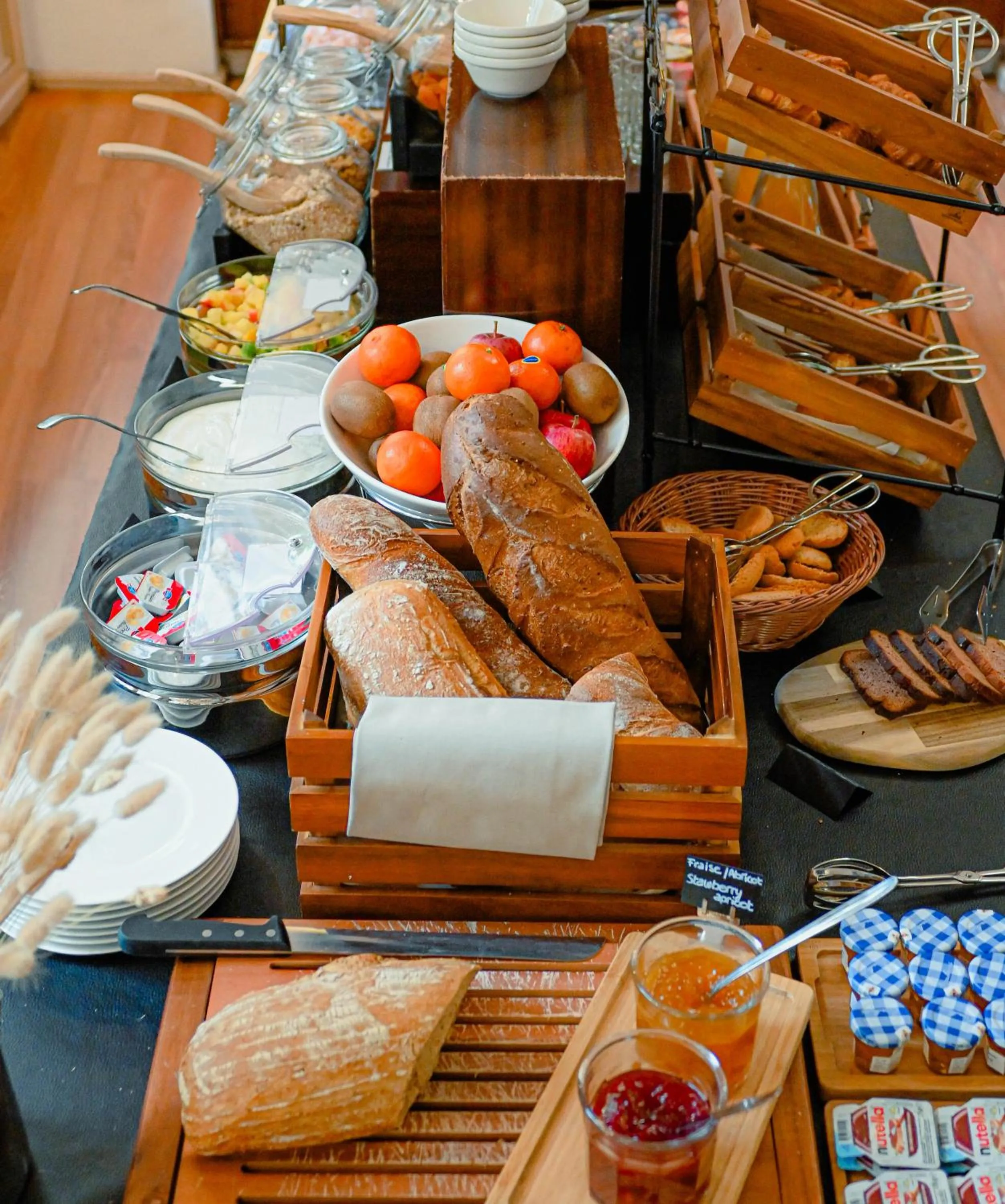 Buffet breakfast in Hotel International & Terminus