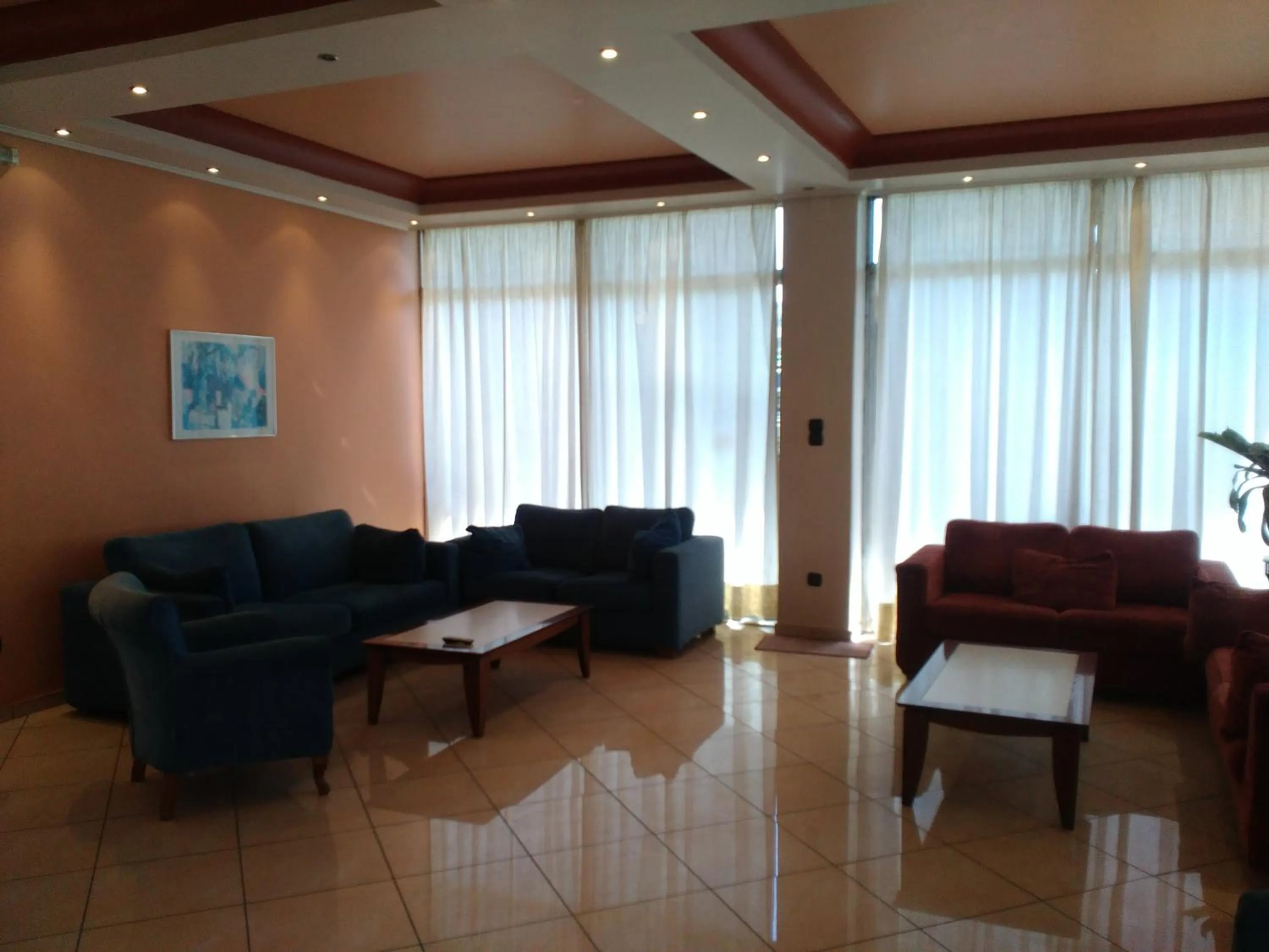 Communal lounge/ TV room in Glaros