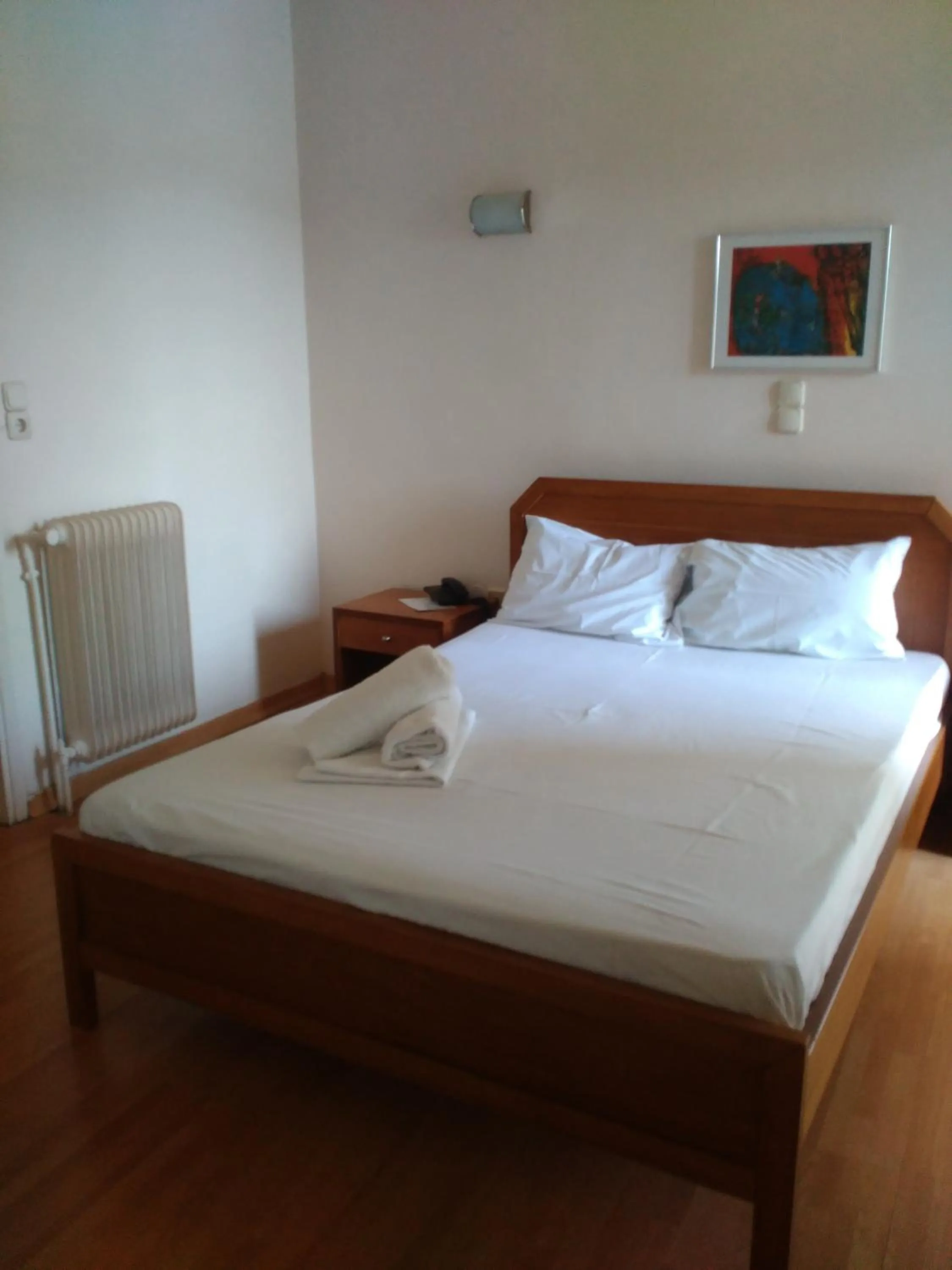 Bedroom, Bed in Glaros