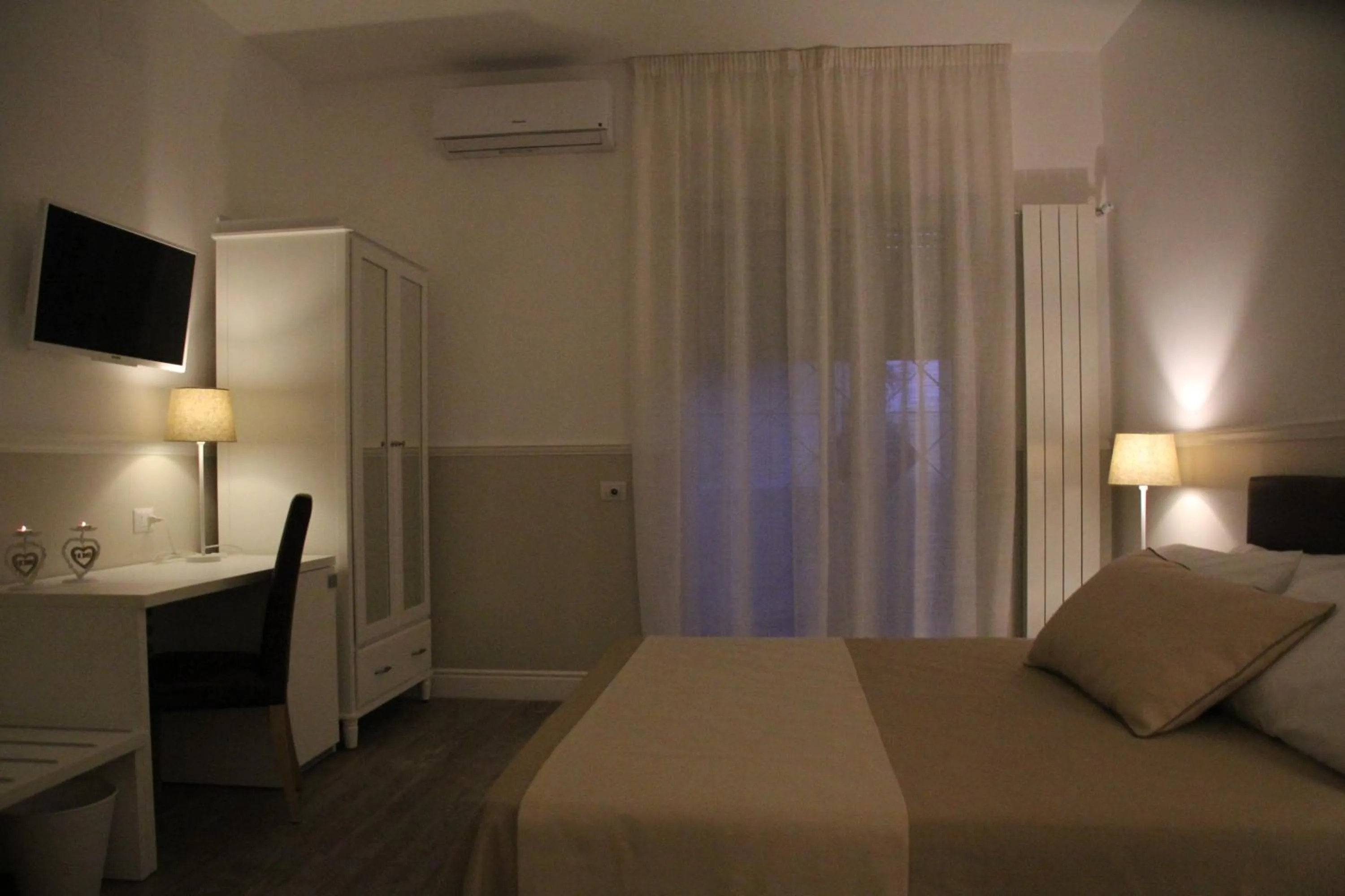 Photo of the whole room in Principe