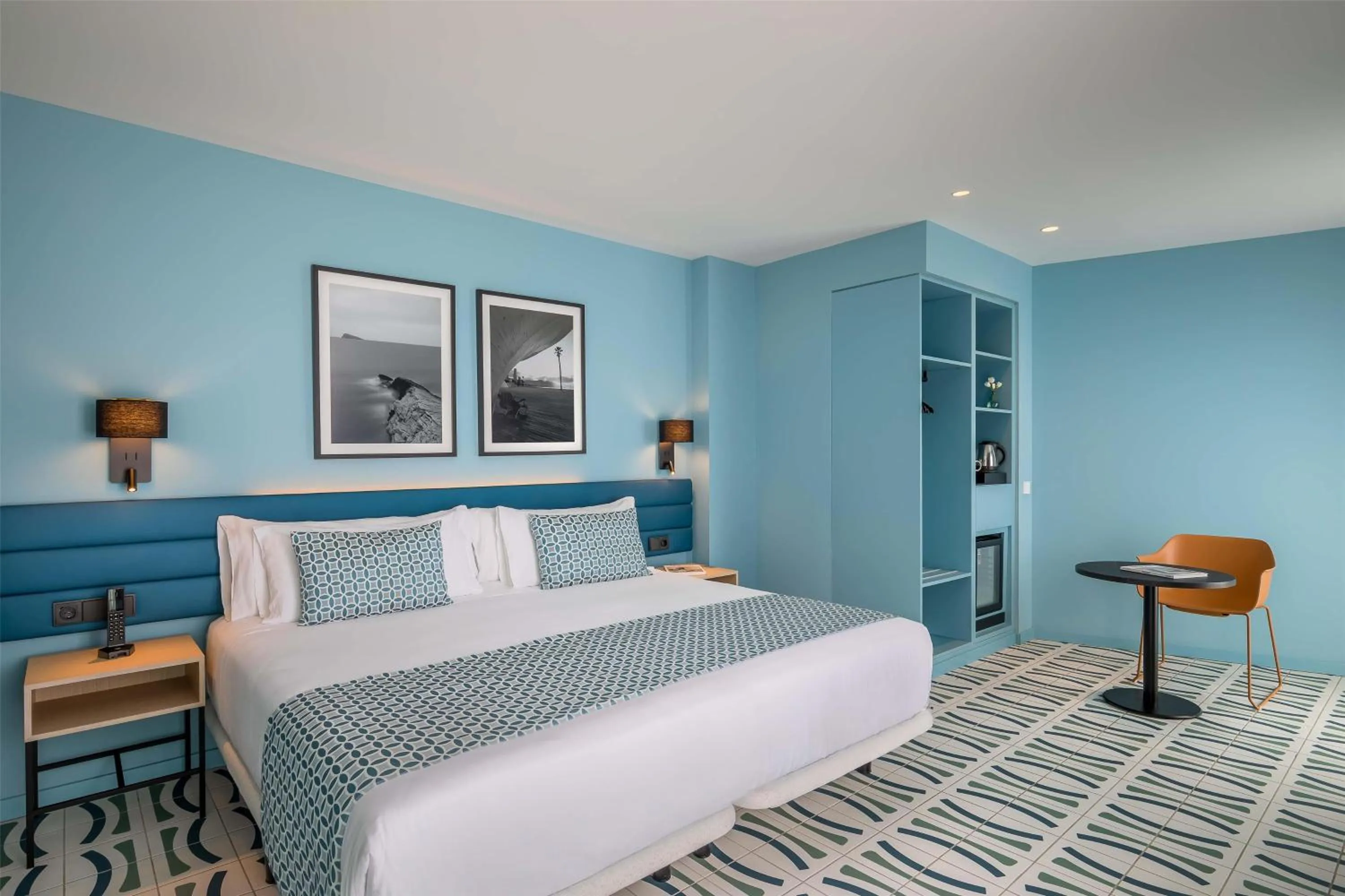 Bedroom, Bed in Barceló Benidorm Beach - Adults Recommended