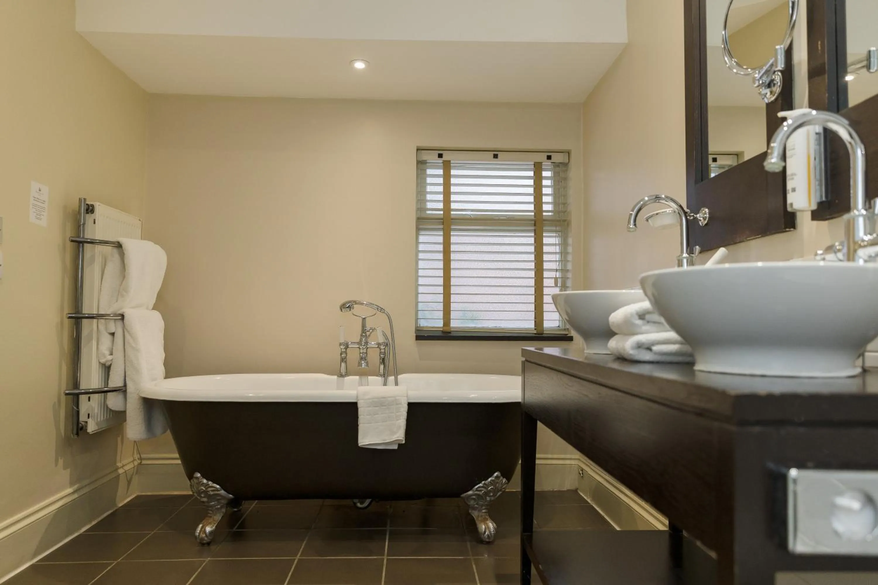 Bath in Stoke Place- Part of the Cairn Collection