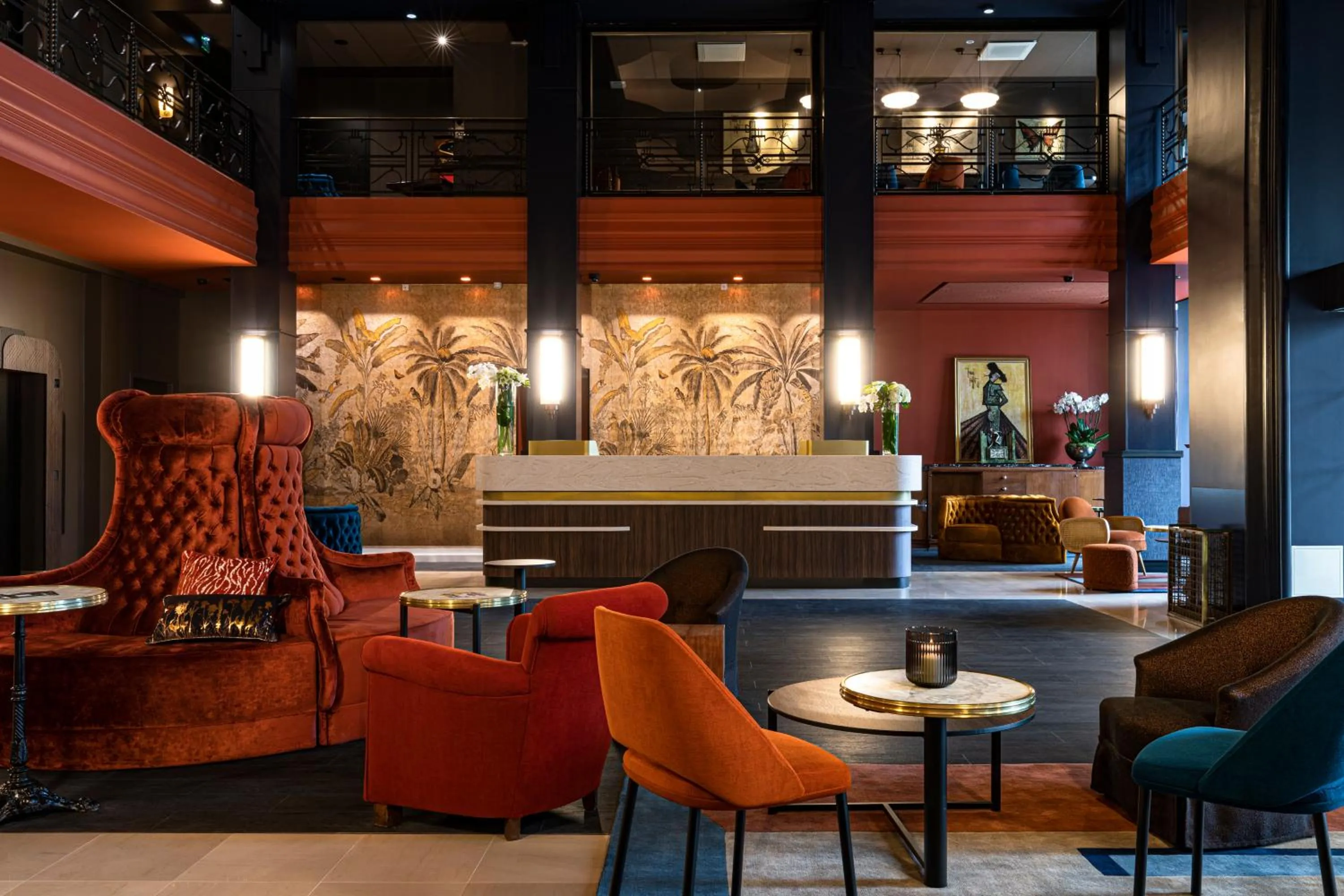 Lobby or reception in Hôtel & Spa Oceania Le Conti