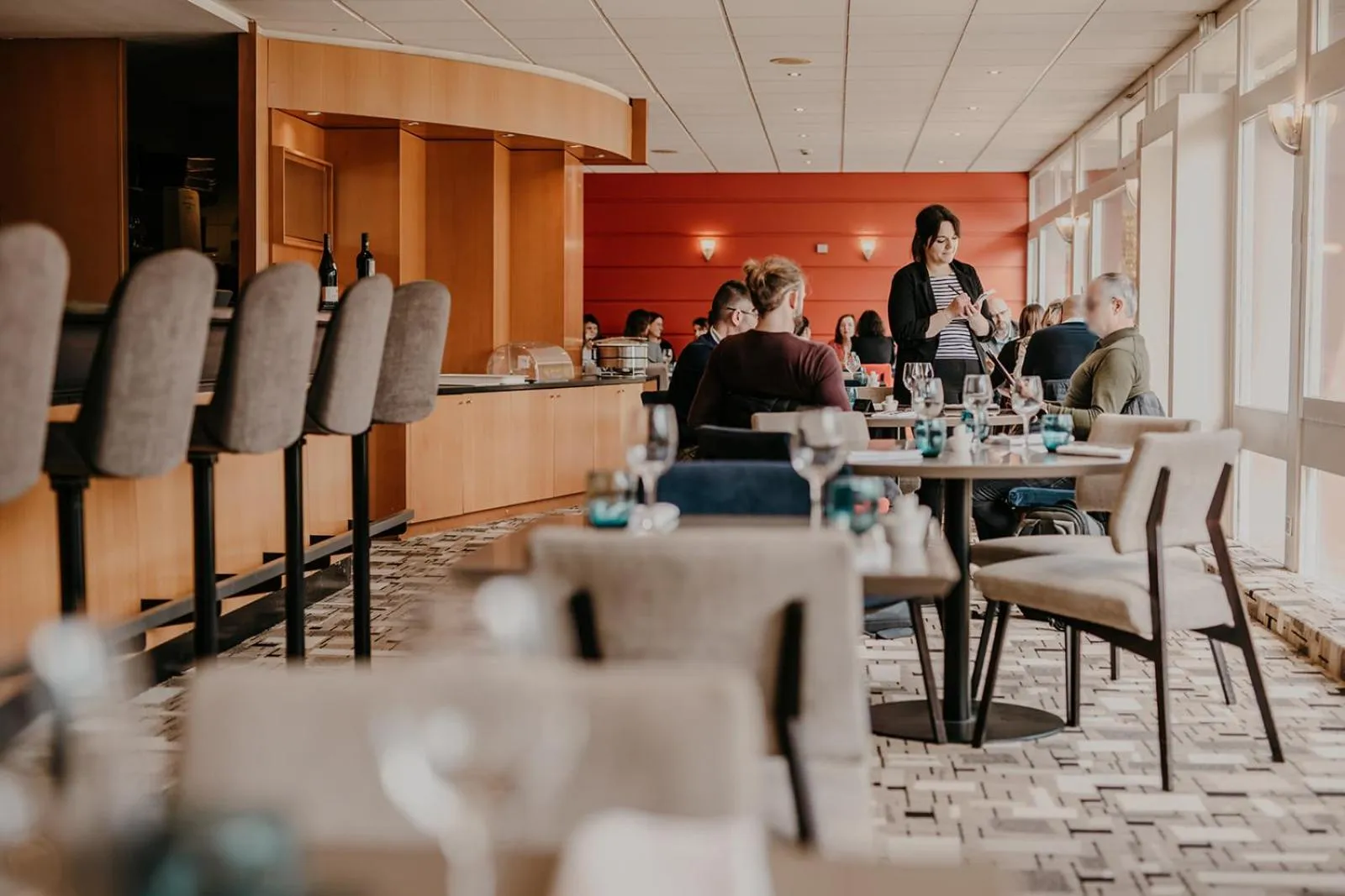 Restaurant/places to eat in Escale Oceania Brest