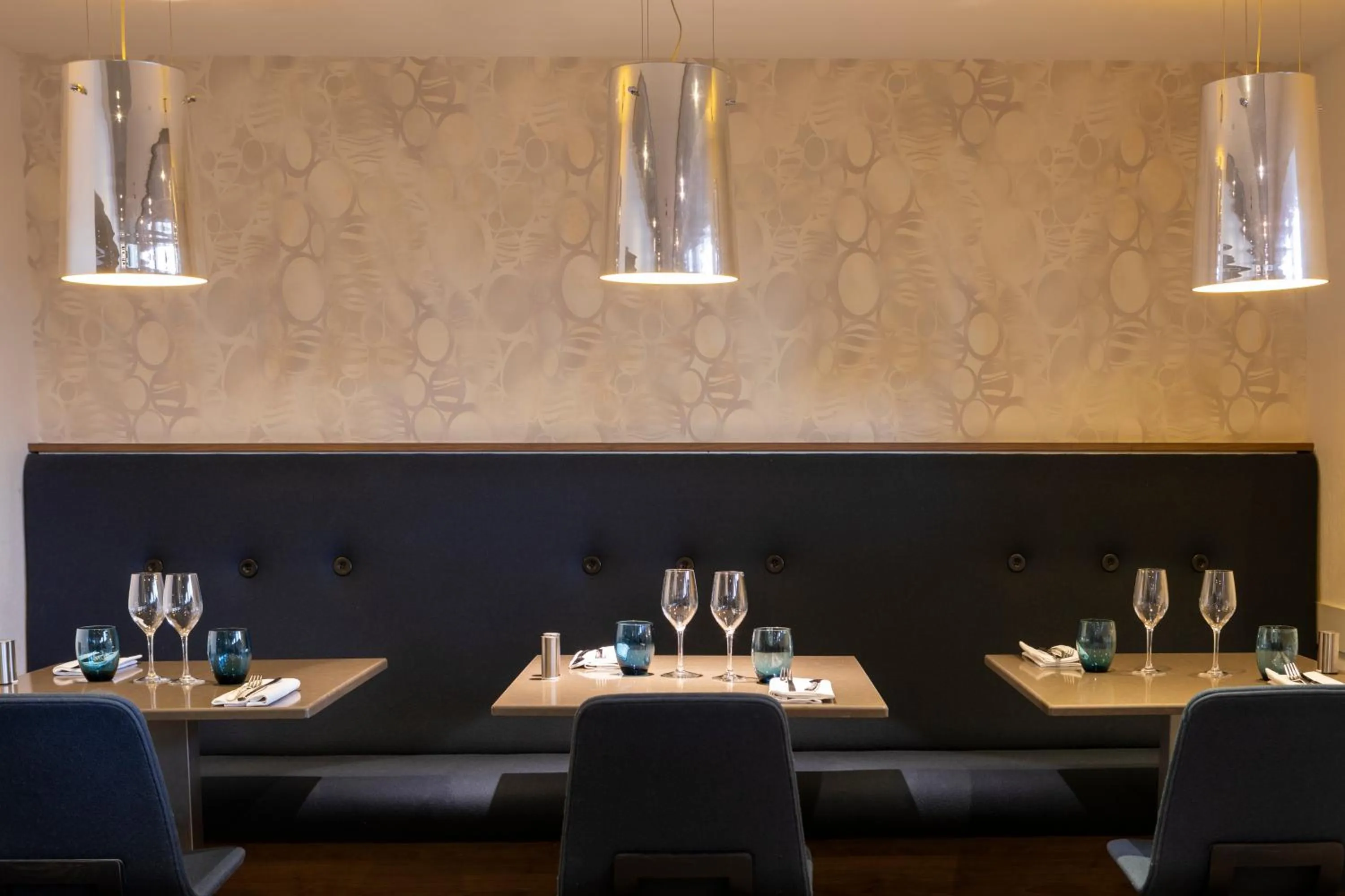 Restaurant/places to eat in Hôtel Oceania Brest