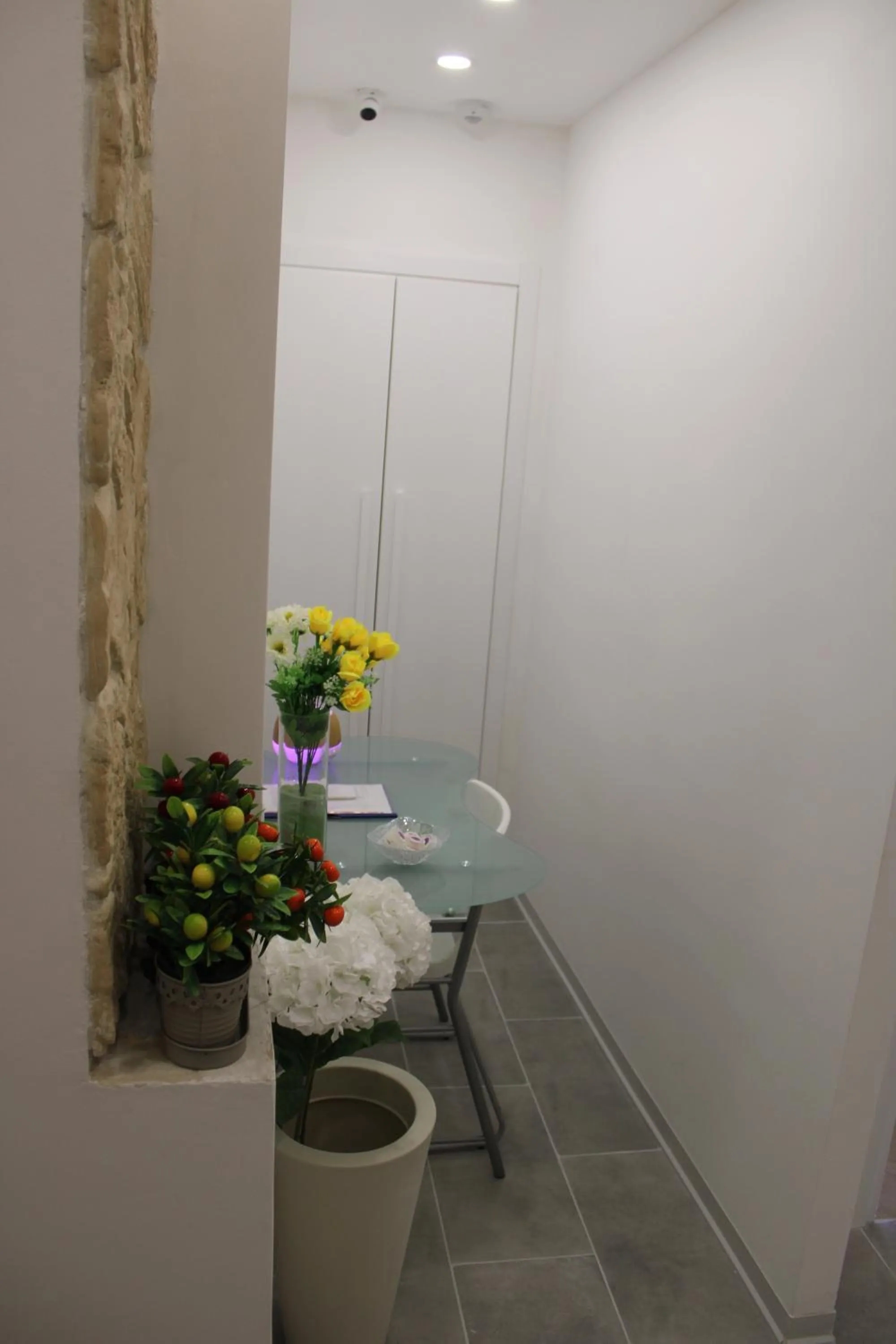 Decorative detail in Ri.Mo's Rent Room