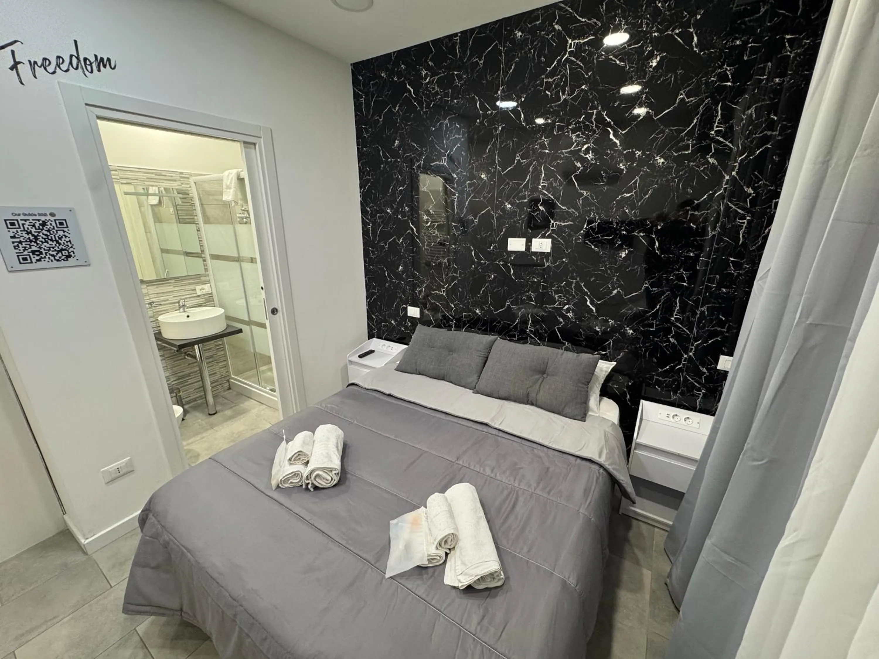 Bed in Ri.Mo's Rent Room