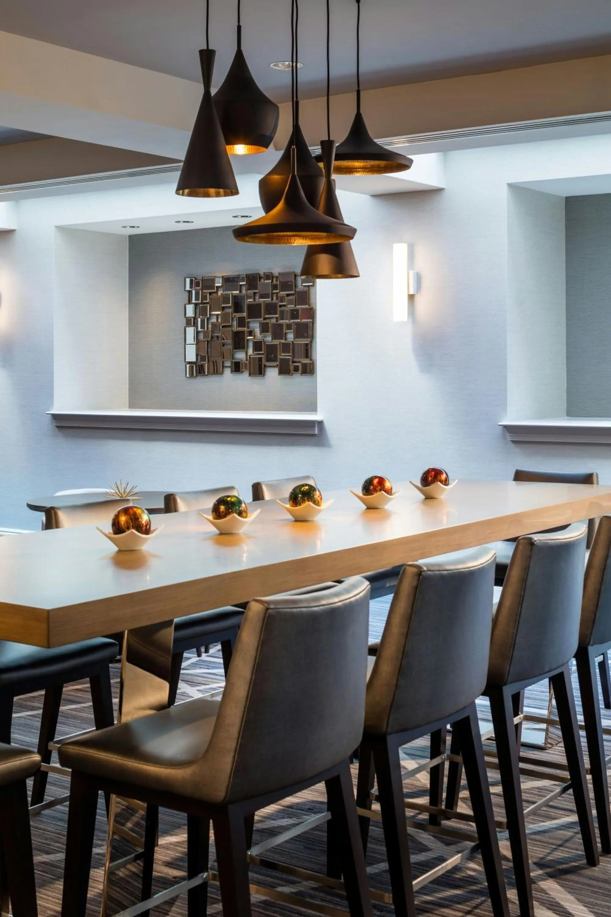 Lounge or bar in Renaissance Providence Downtown Hotel