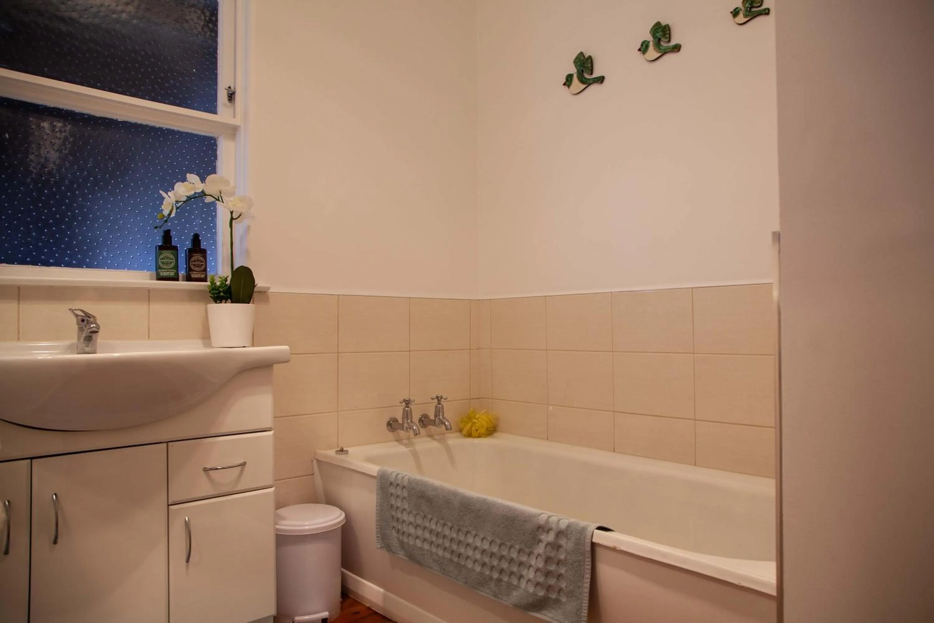 Bathroom in Languor B&B