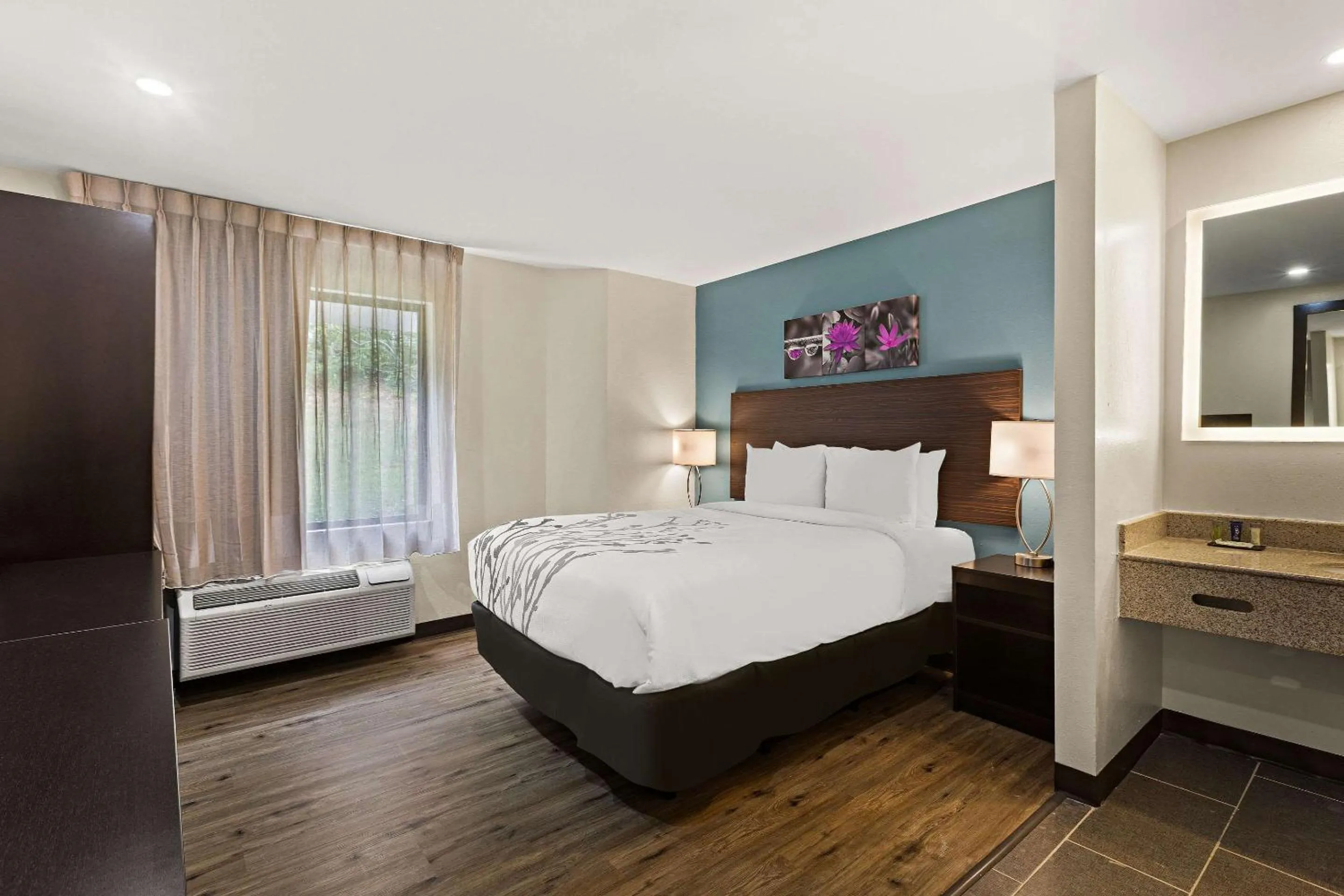 Bedroom, Bed in Sleep Inn