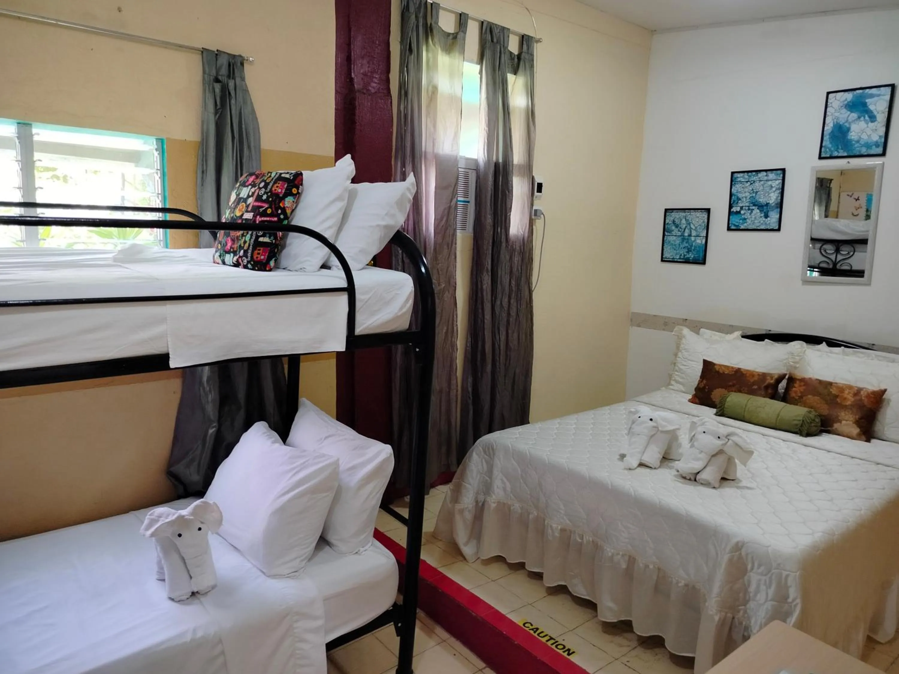 Bedroom, Bed in Villa 301 B&B