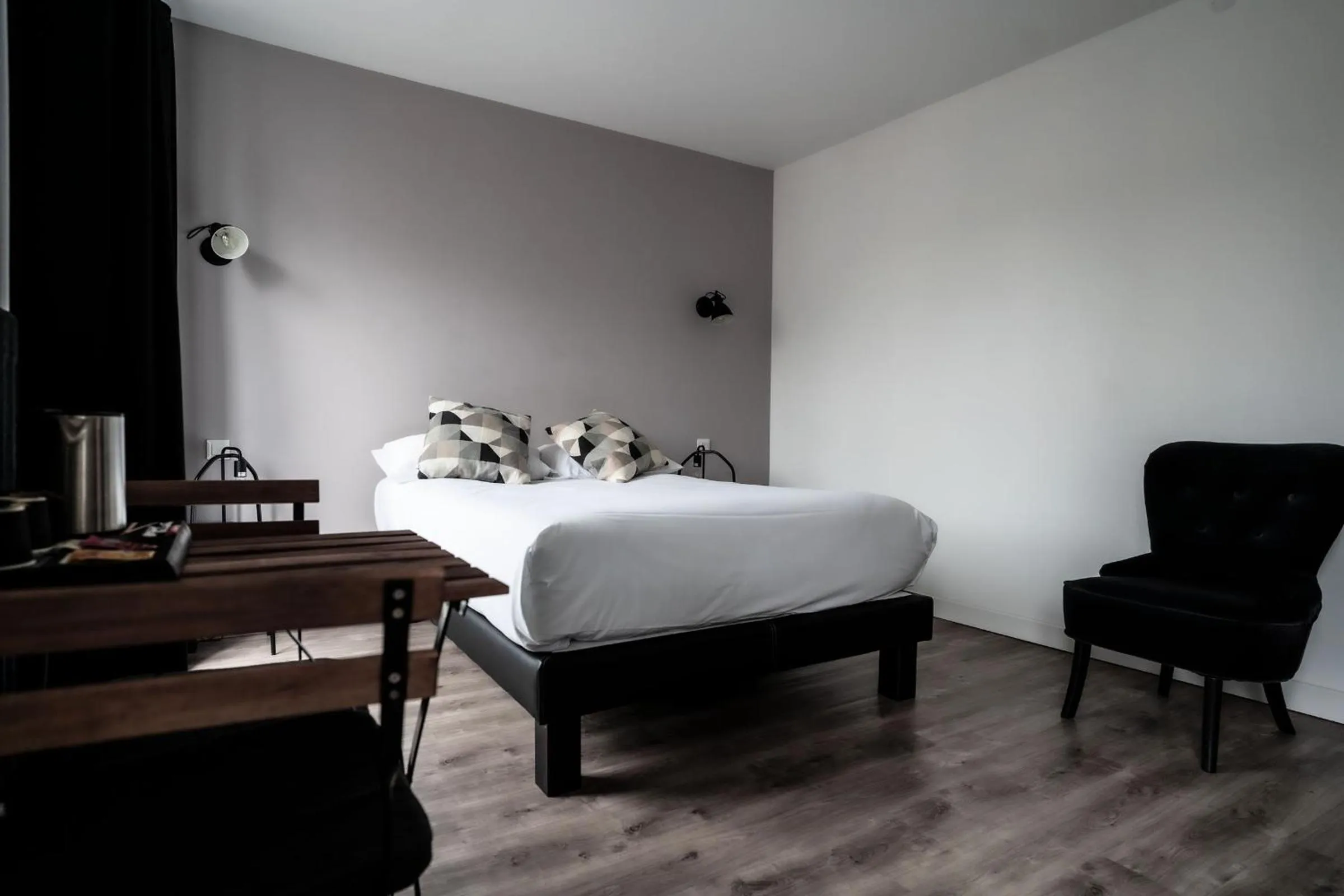 Bed in Hotel De Quebec