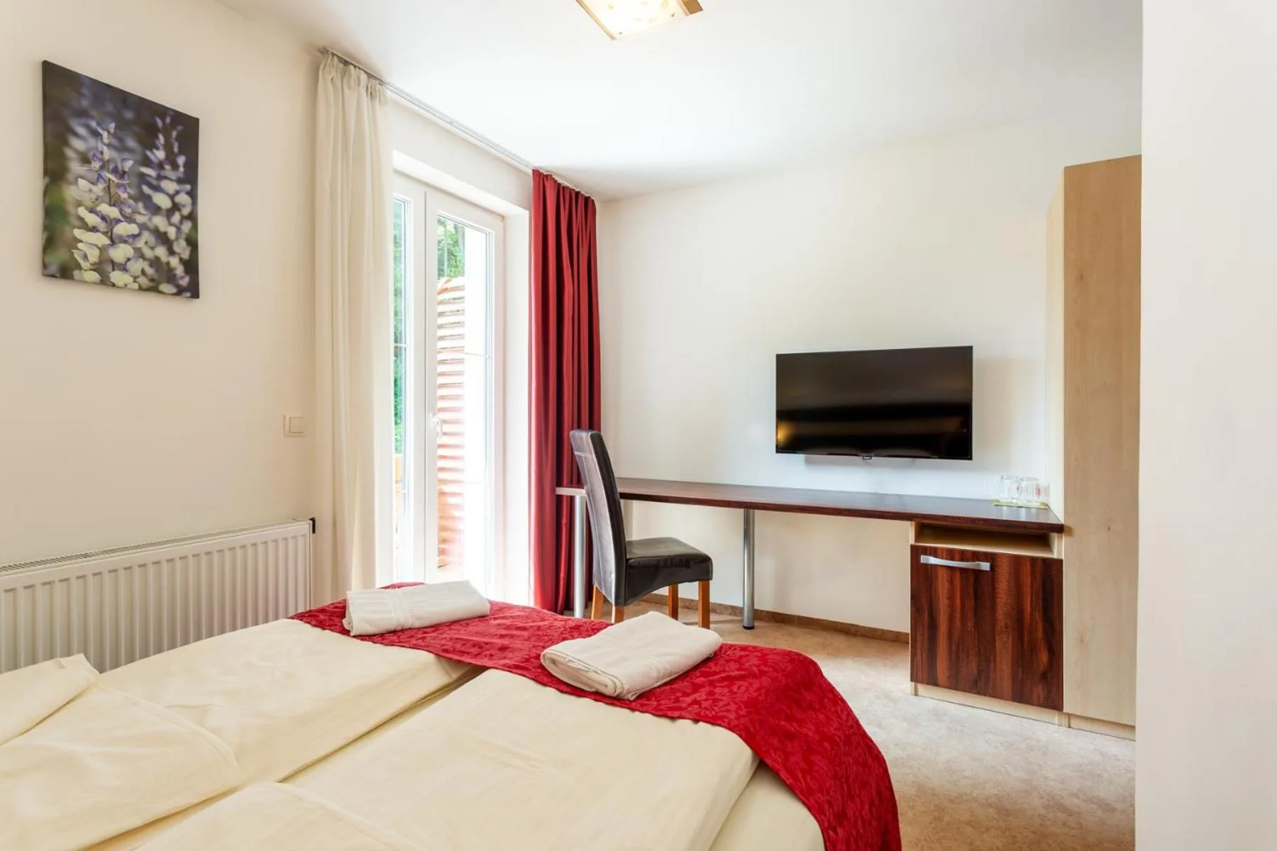 Bed in Guest House Hober