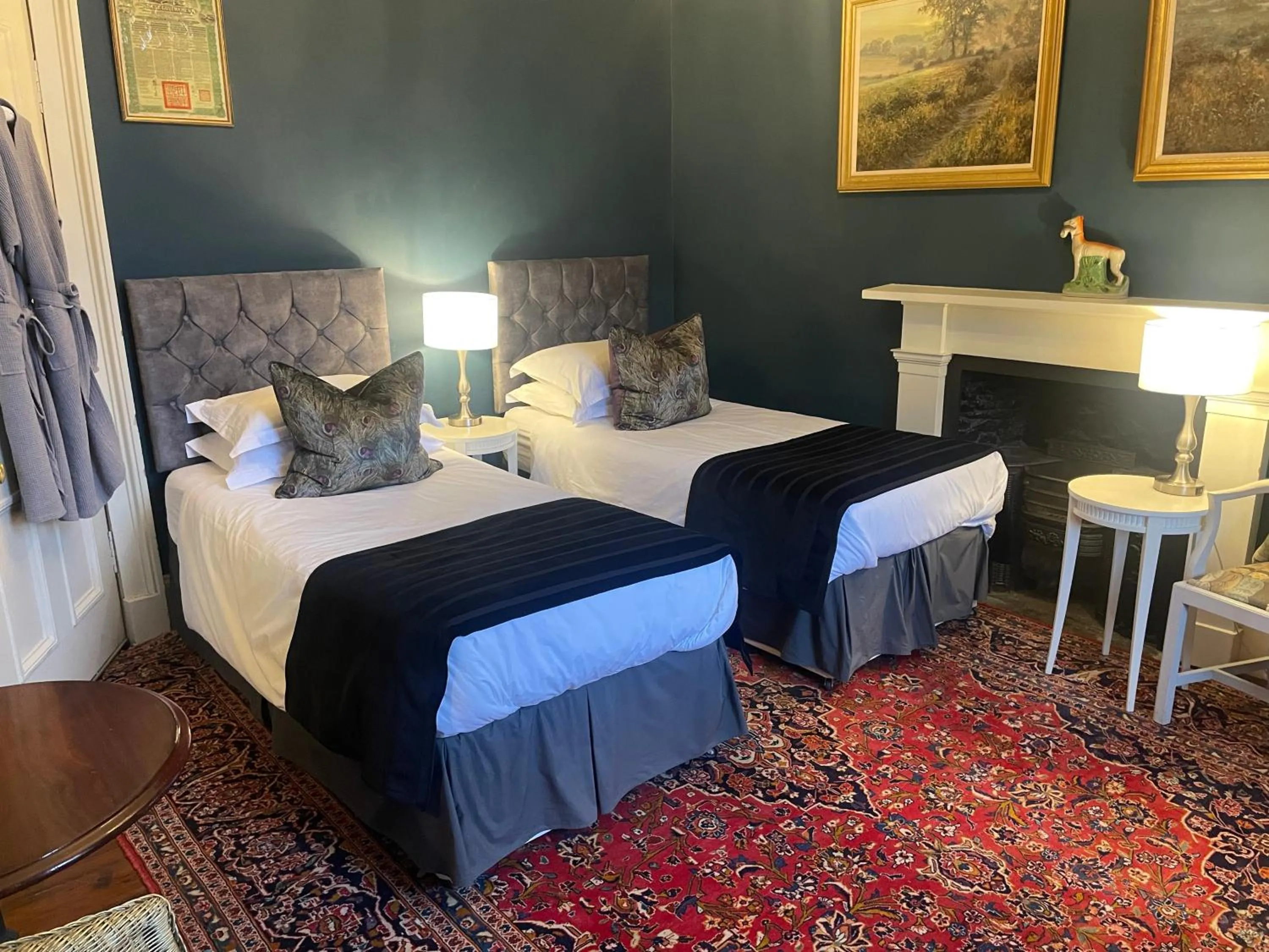 Bed in Six Brunton Place Guest House