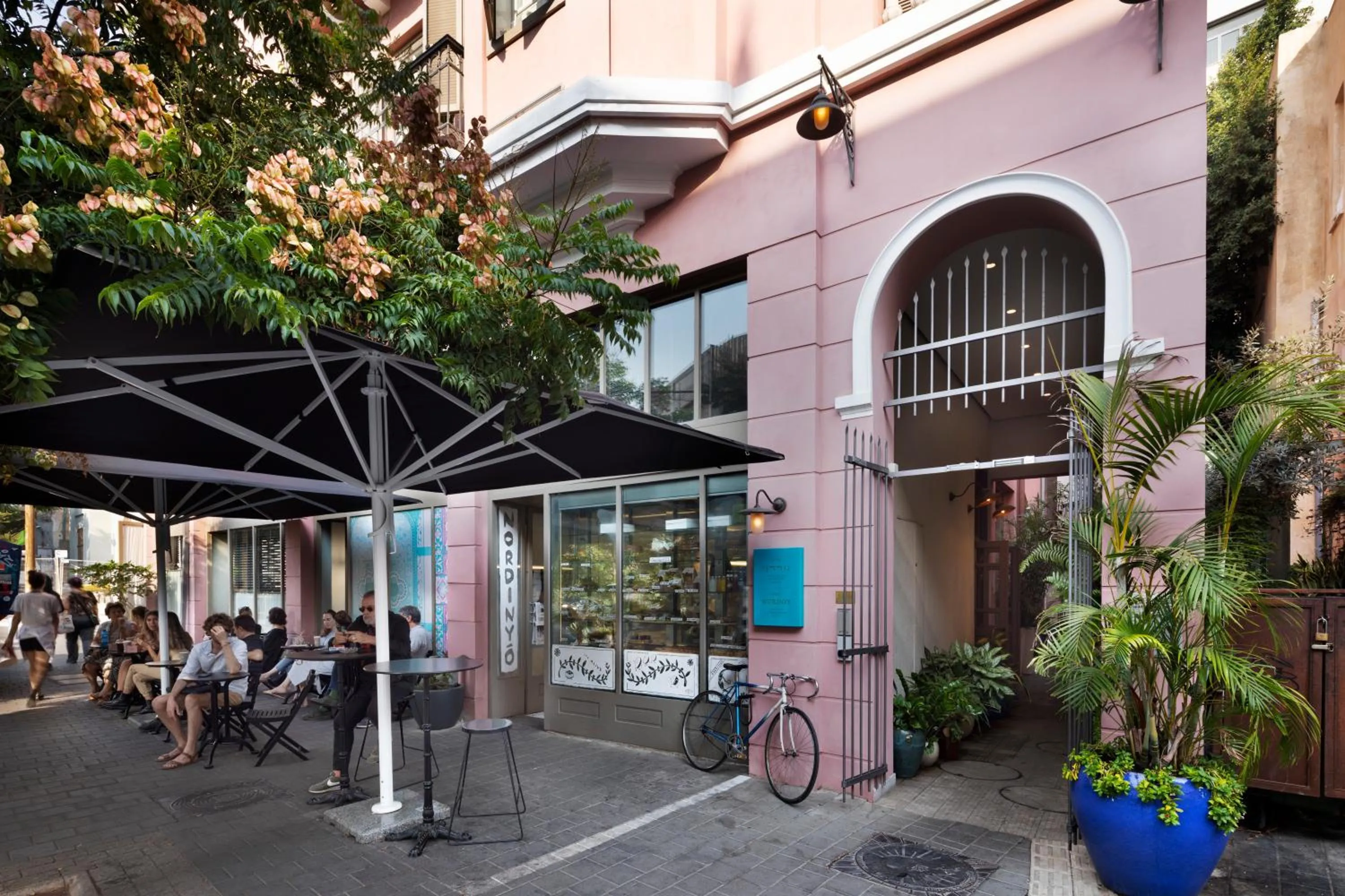 Property building in Nordoy Hotel - Fattal Colors