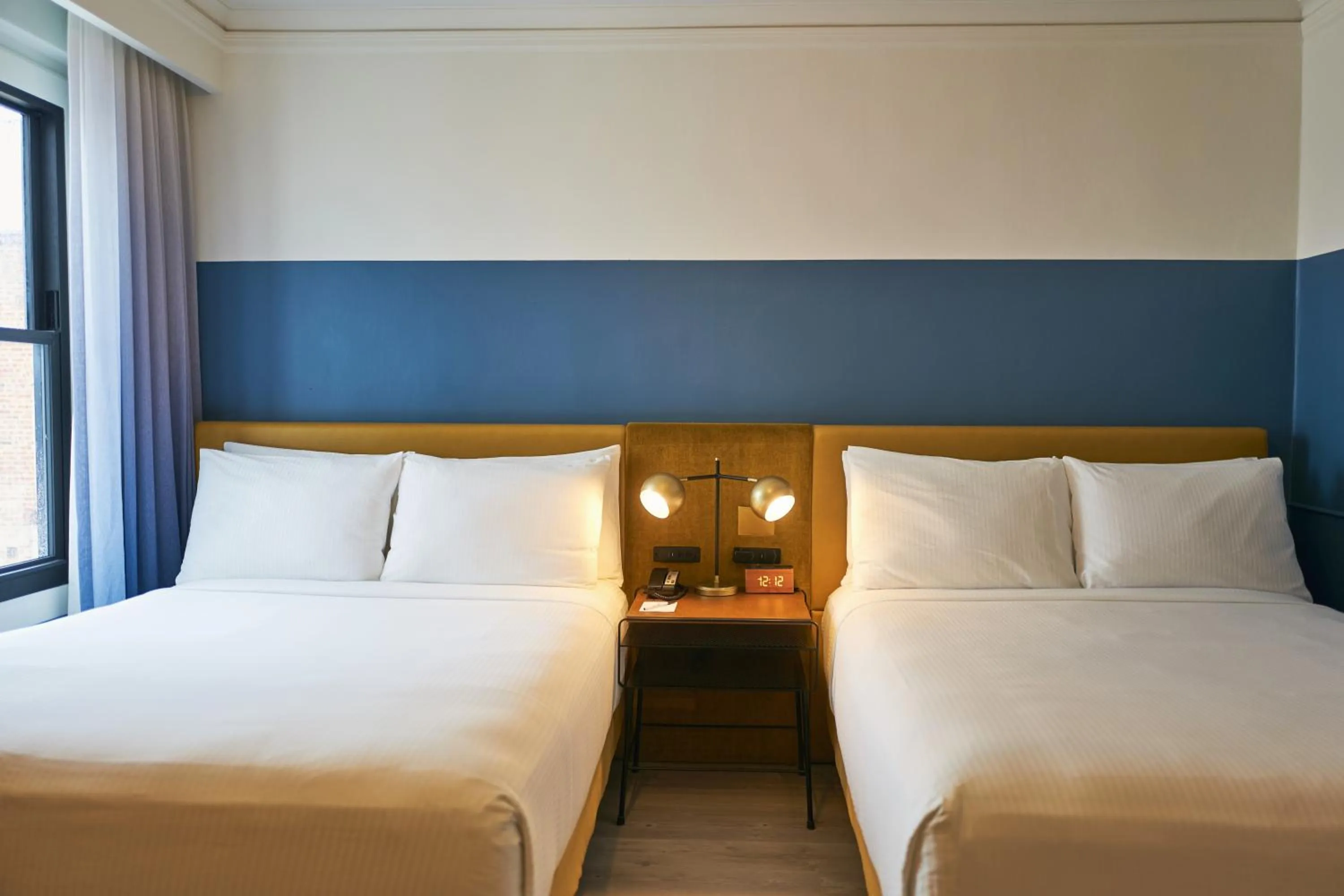 Bed in Hotel Vertigo