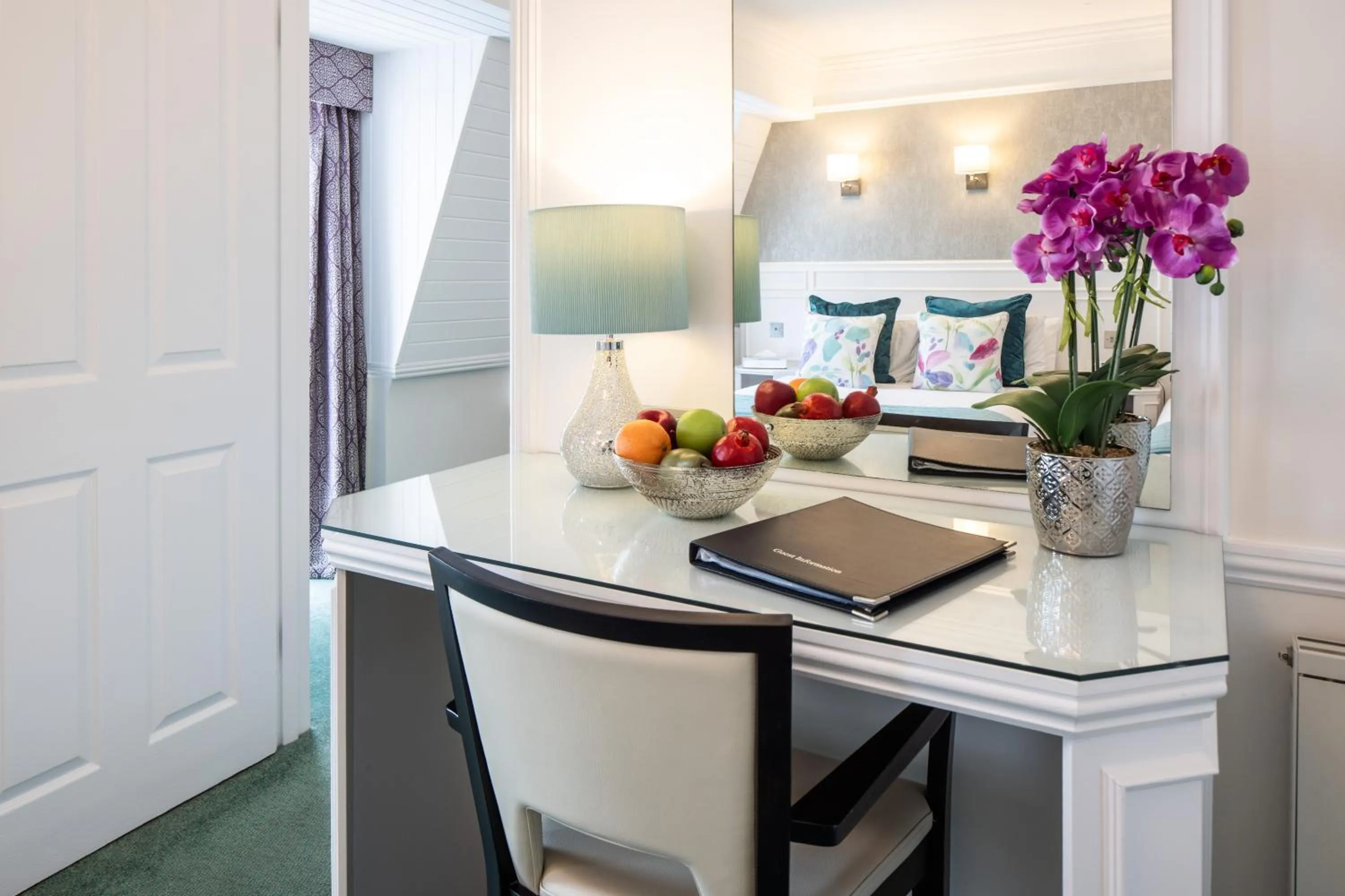 Bedroom in Best Western Royal Hotel