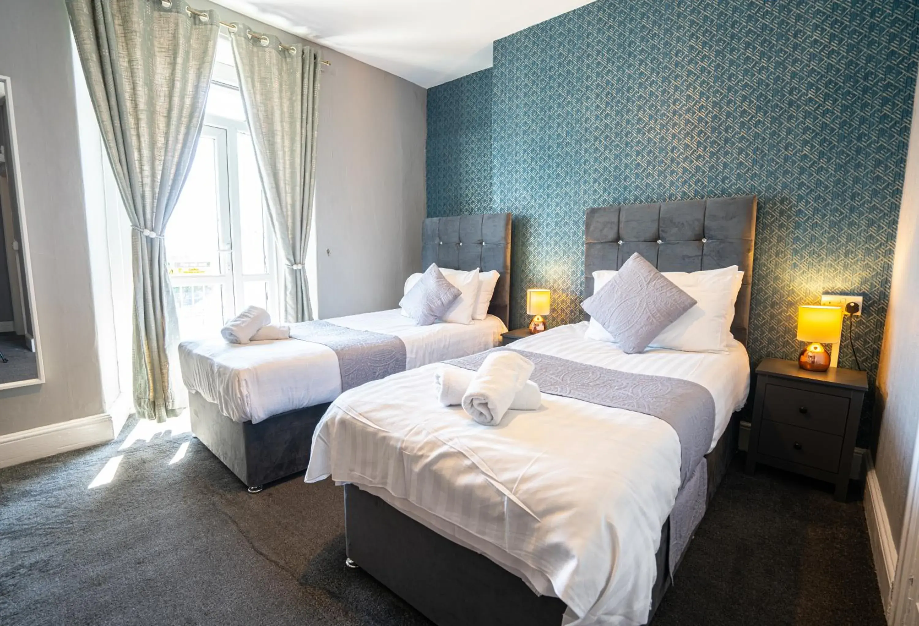 Standard Twin Room in The Central Hotel Standard Twin Room in The Central Hotel