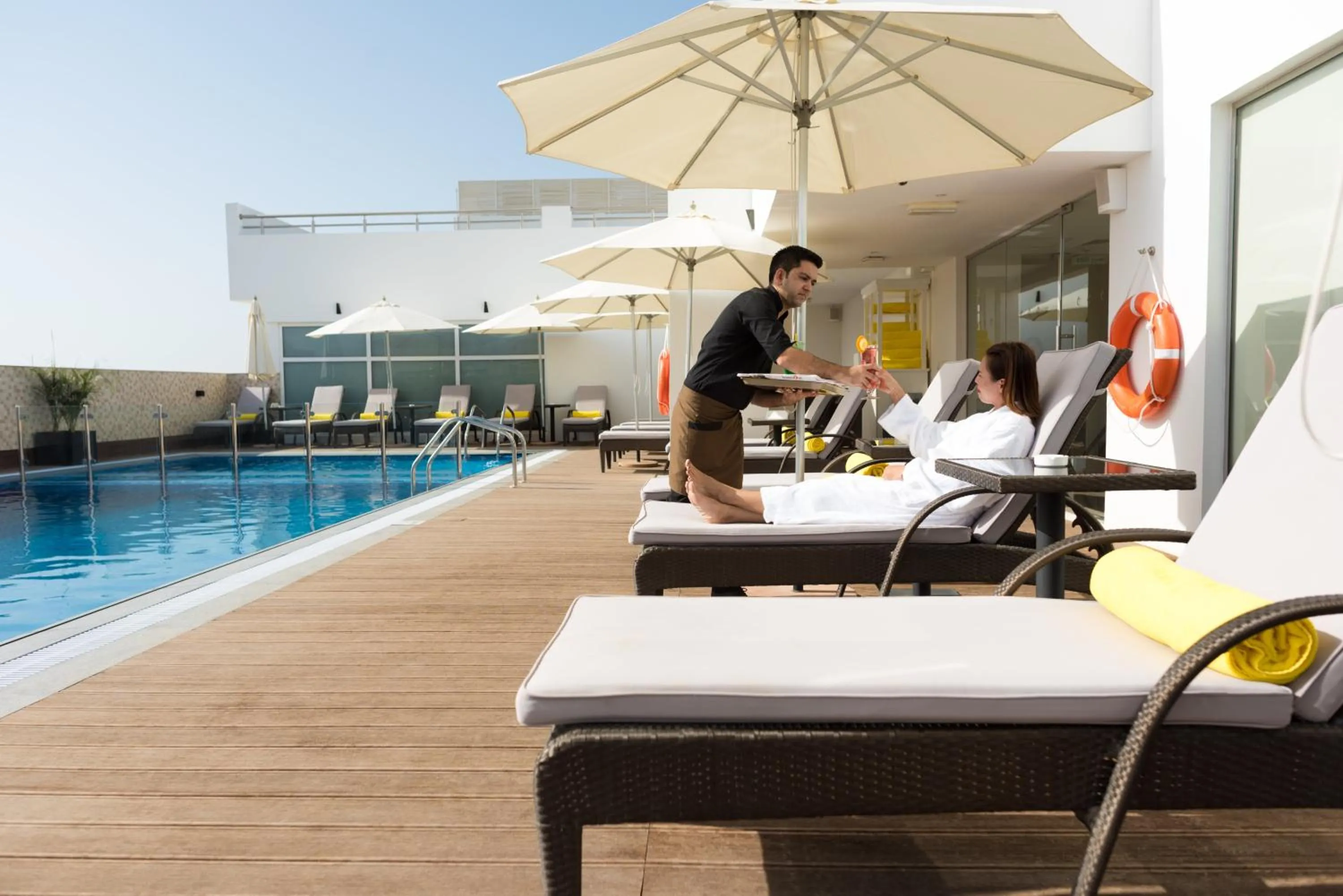 Swimming pool in Centara Muscat Hotel Oman