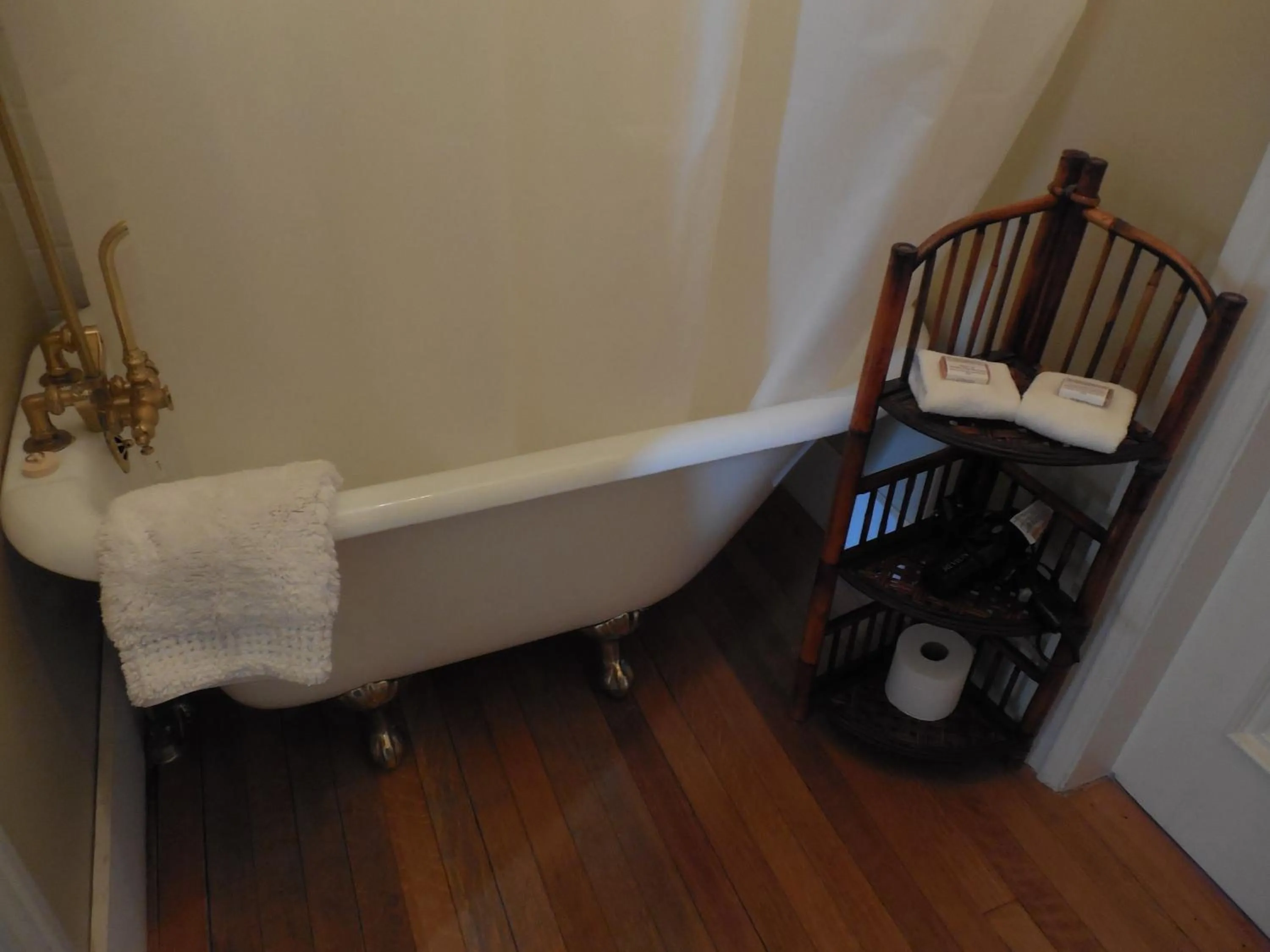 Decorative detail in Proctor Mansion Inn