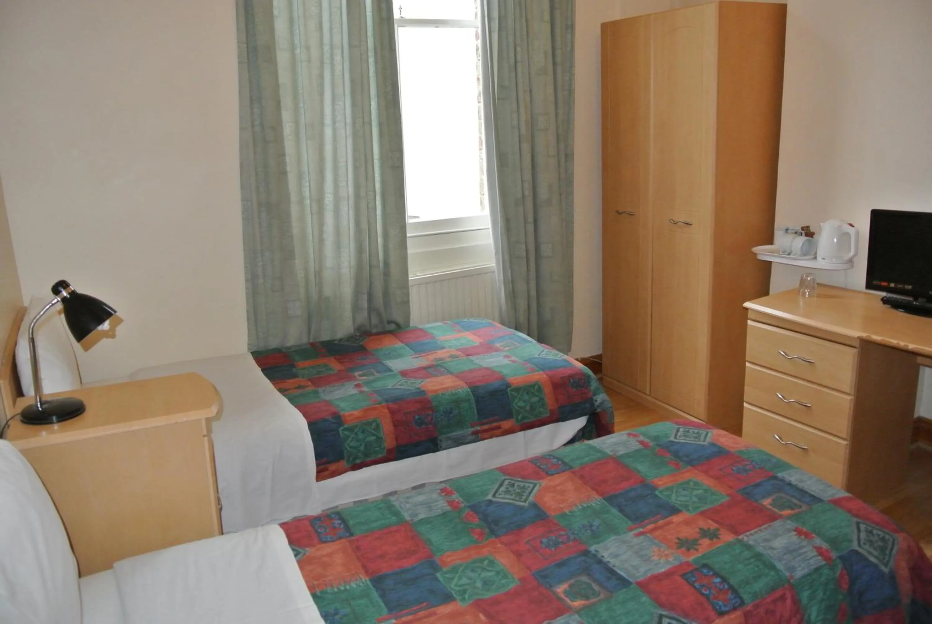 Bedroom, Bed in European Hotel