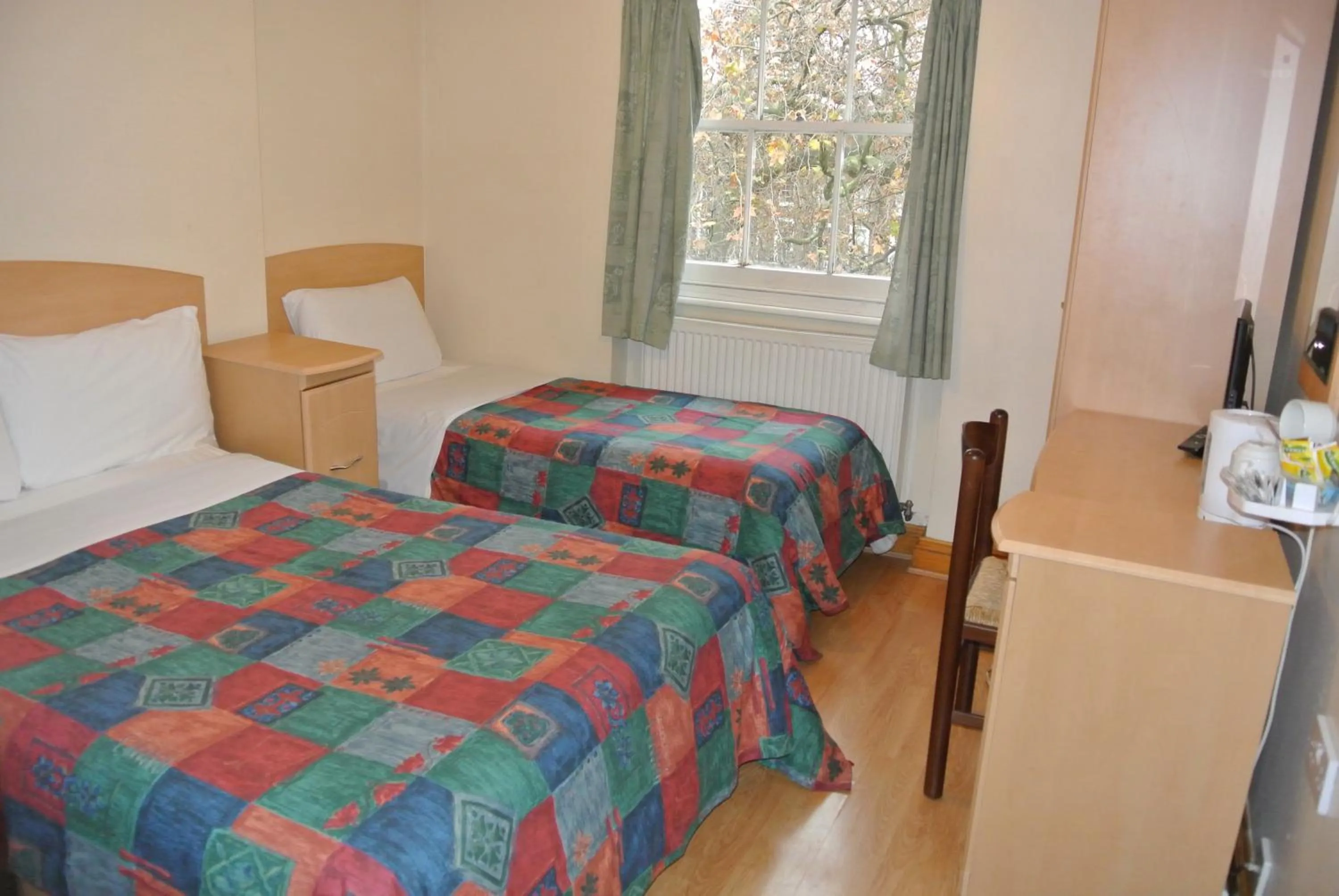 Bedroom, Bed in European Hotel