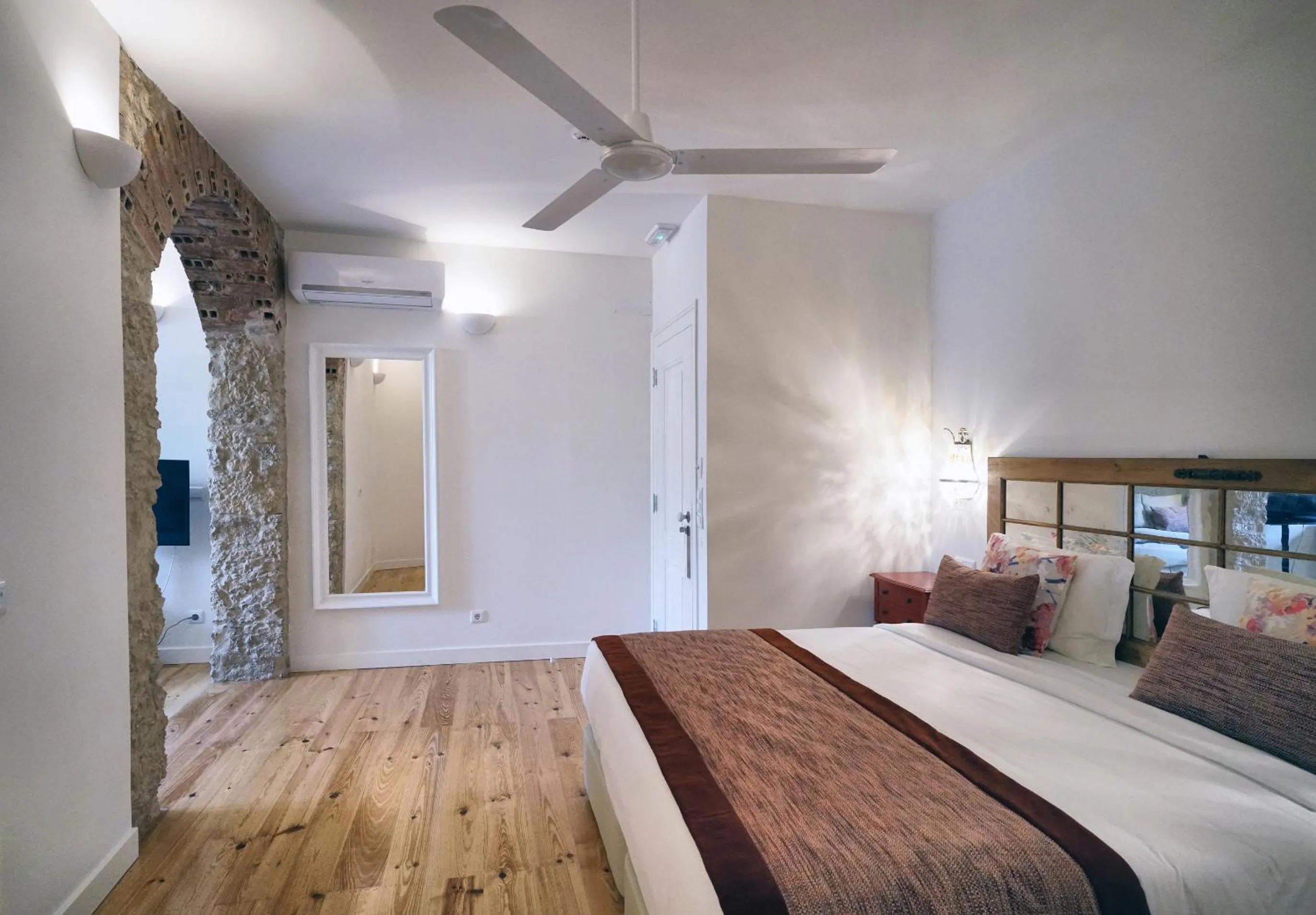 Bed in Casas de São Bento