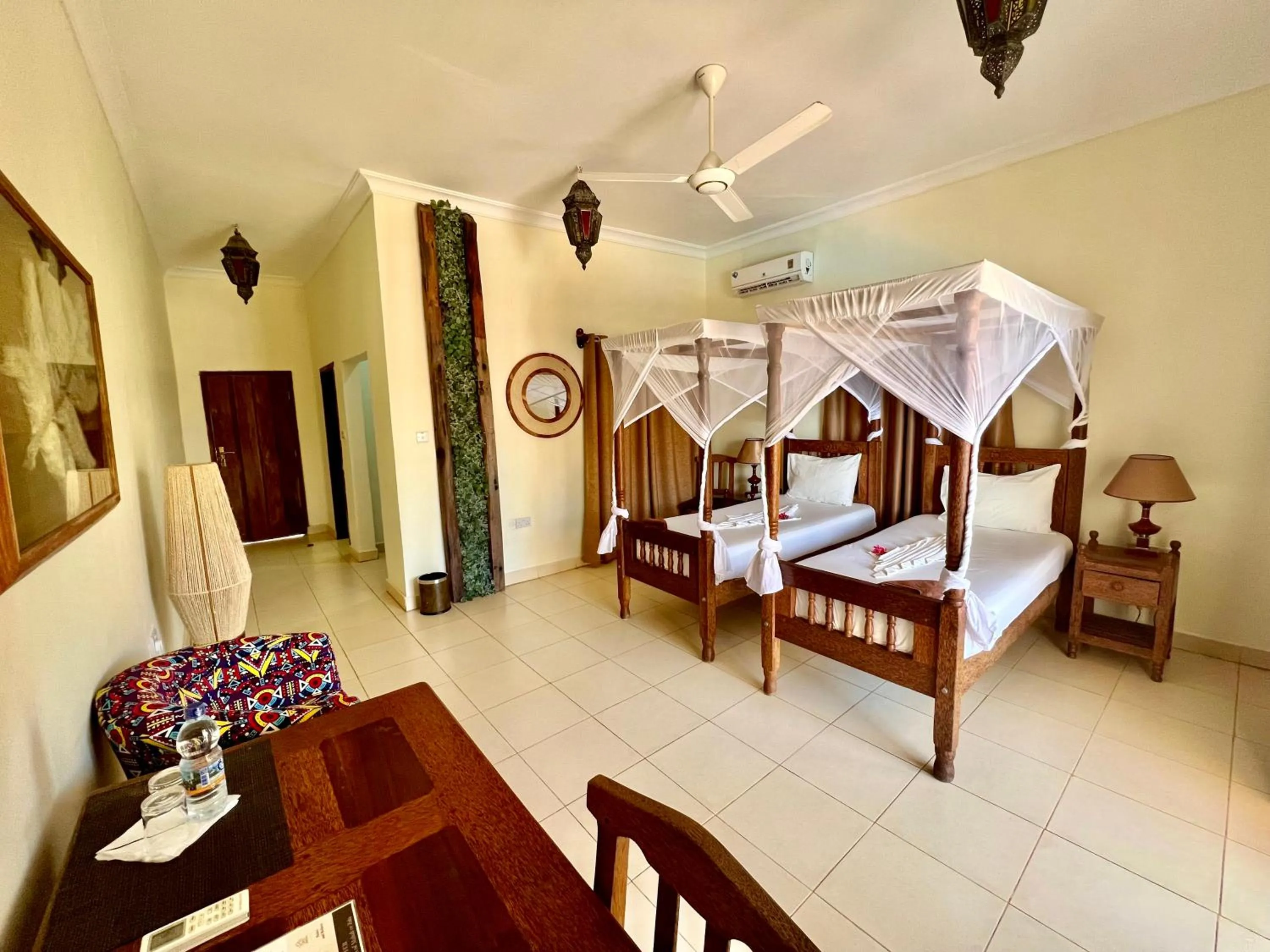 Photo of the whole room, Bed in Mahali Zanzibar