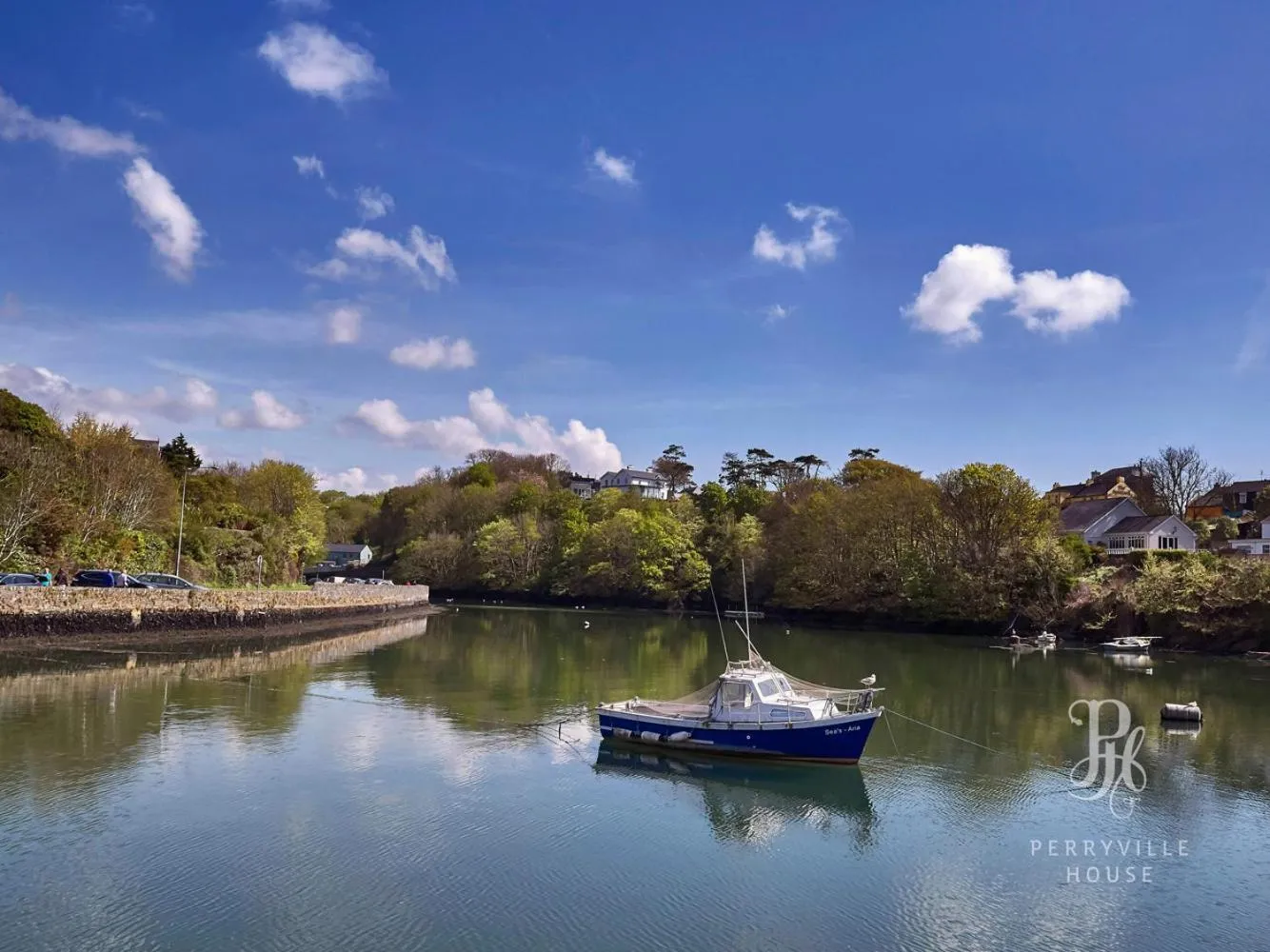 Natural landscape in Perryville House