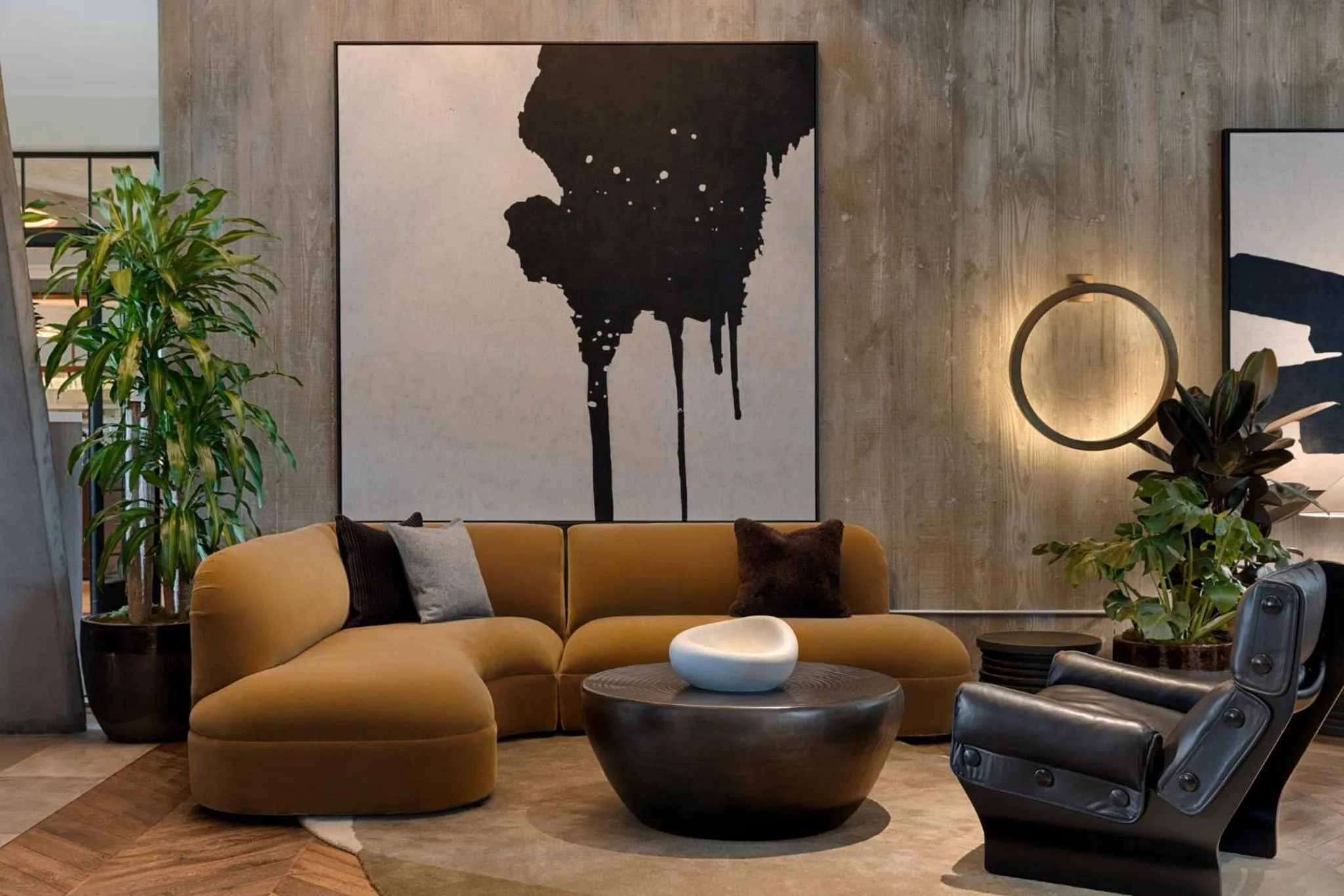 Property building in Kimpton La Peer Hotel West Hollywood by IHG