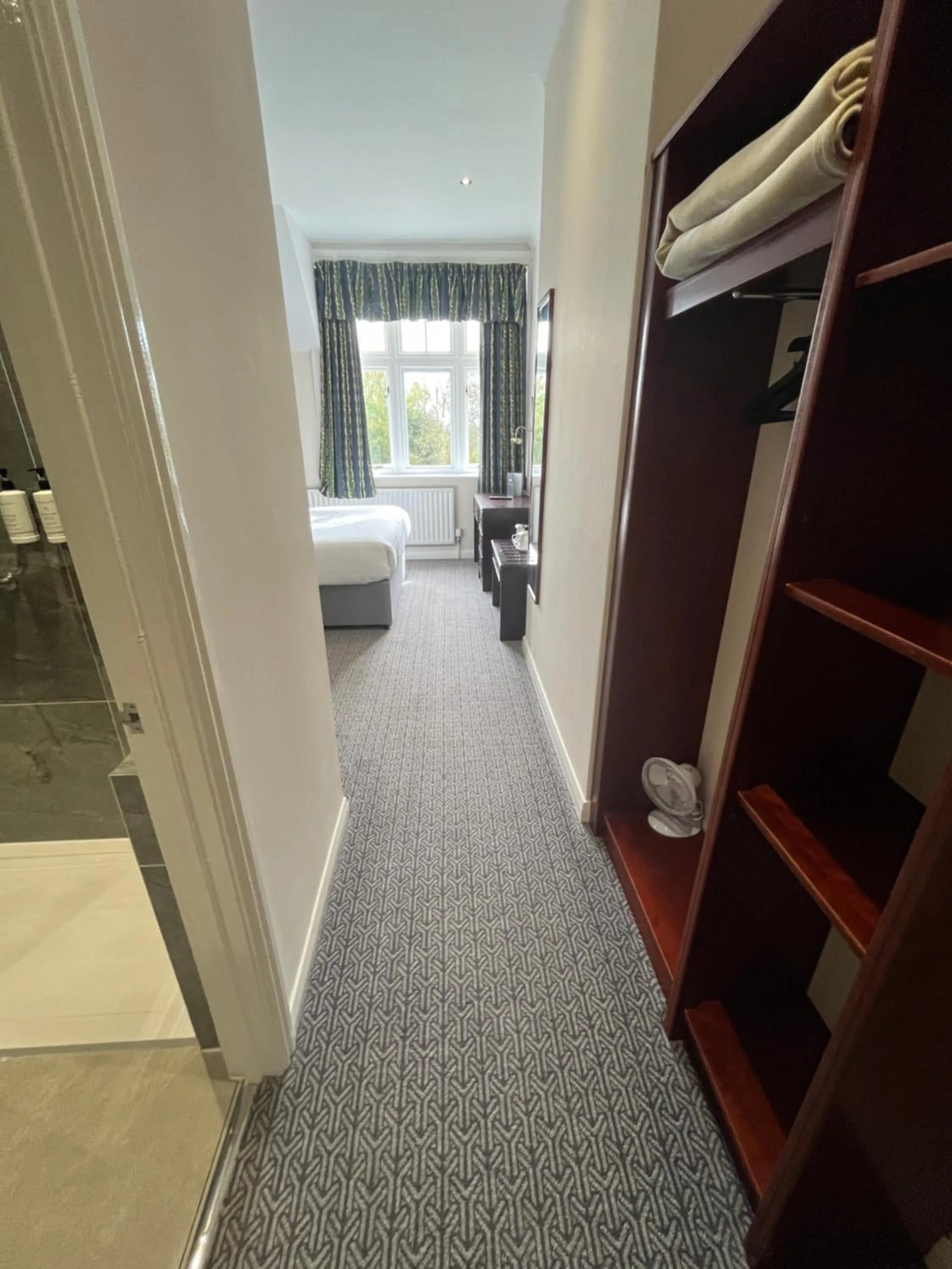 Bed in Bestwood Lodge Hotel